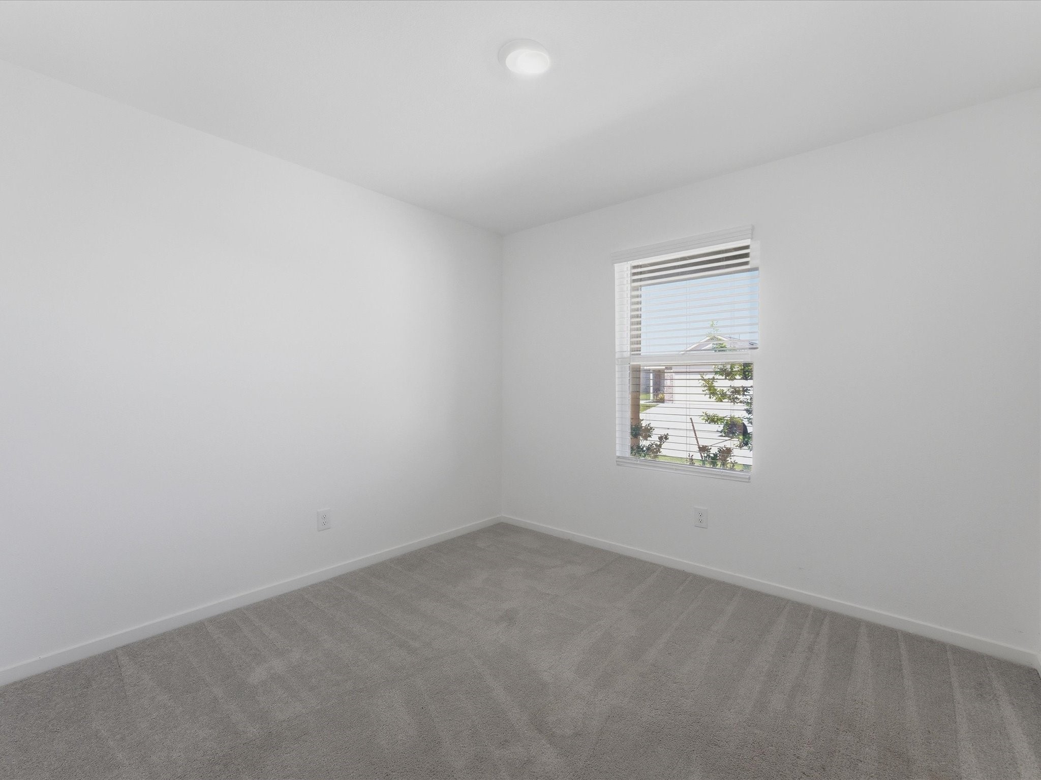 4952 Stonebridge Drive