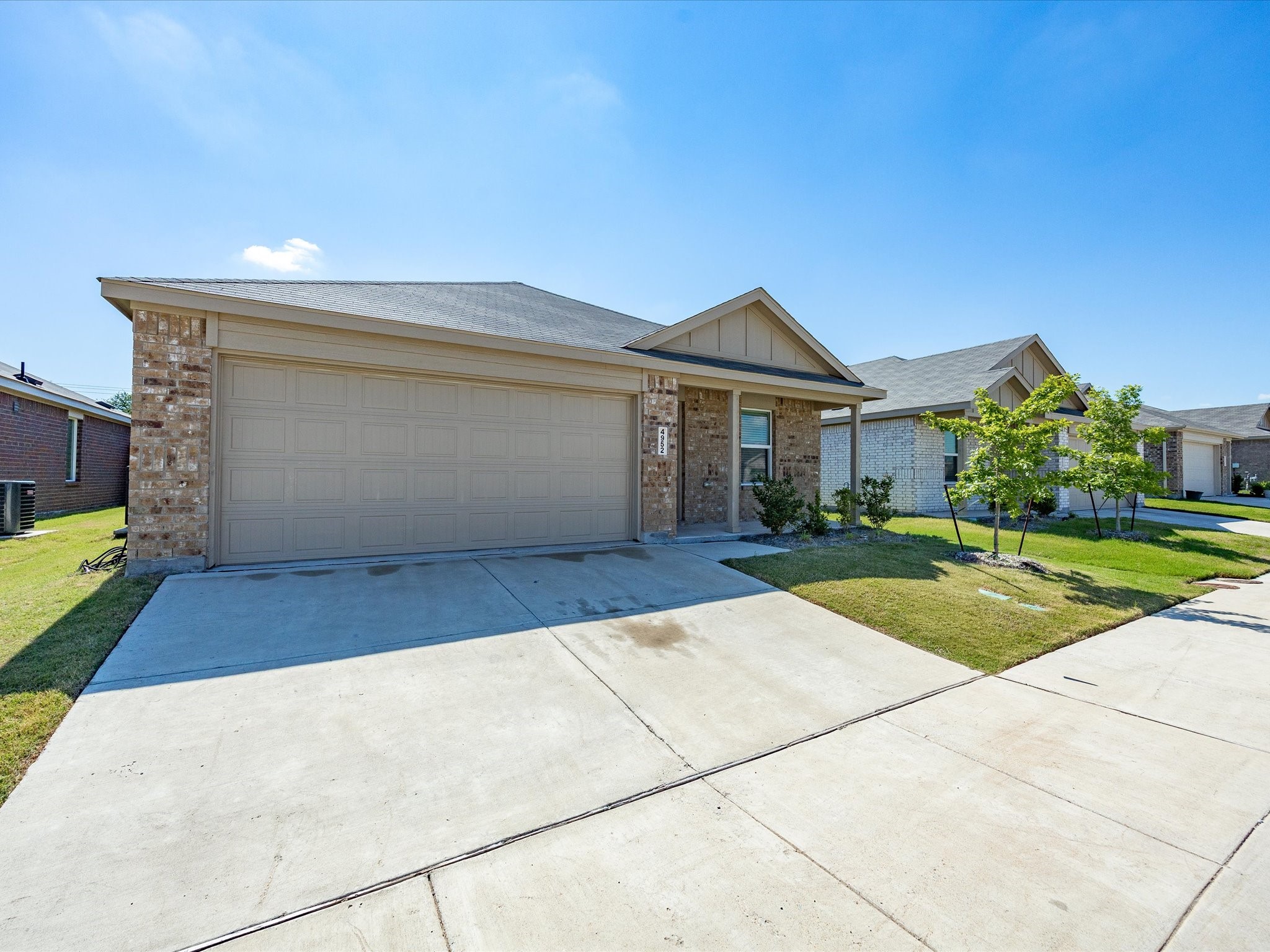 4952 Stonebridge Drive