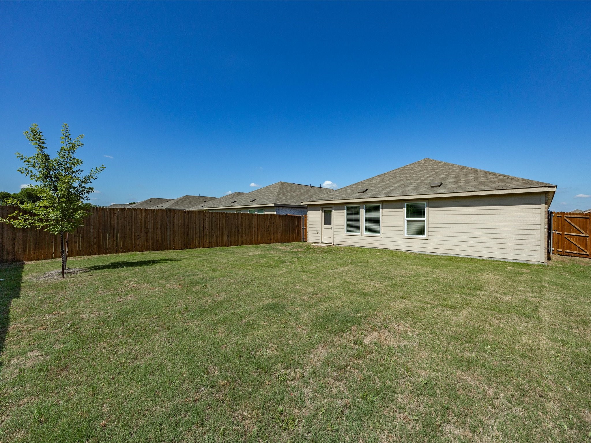 4952 Stonebridge Drive