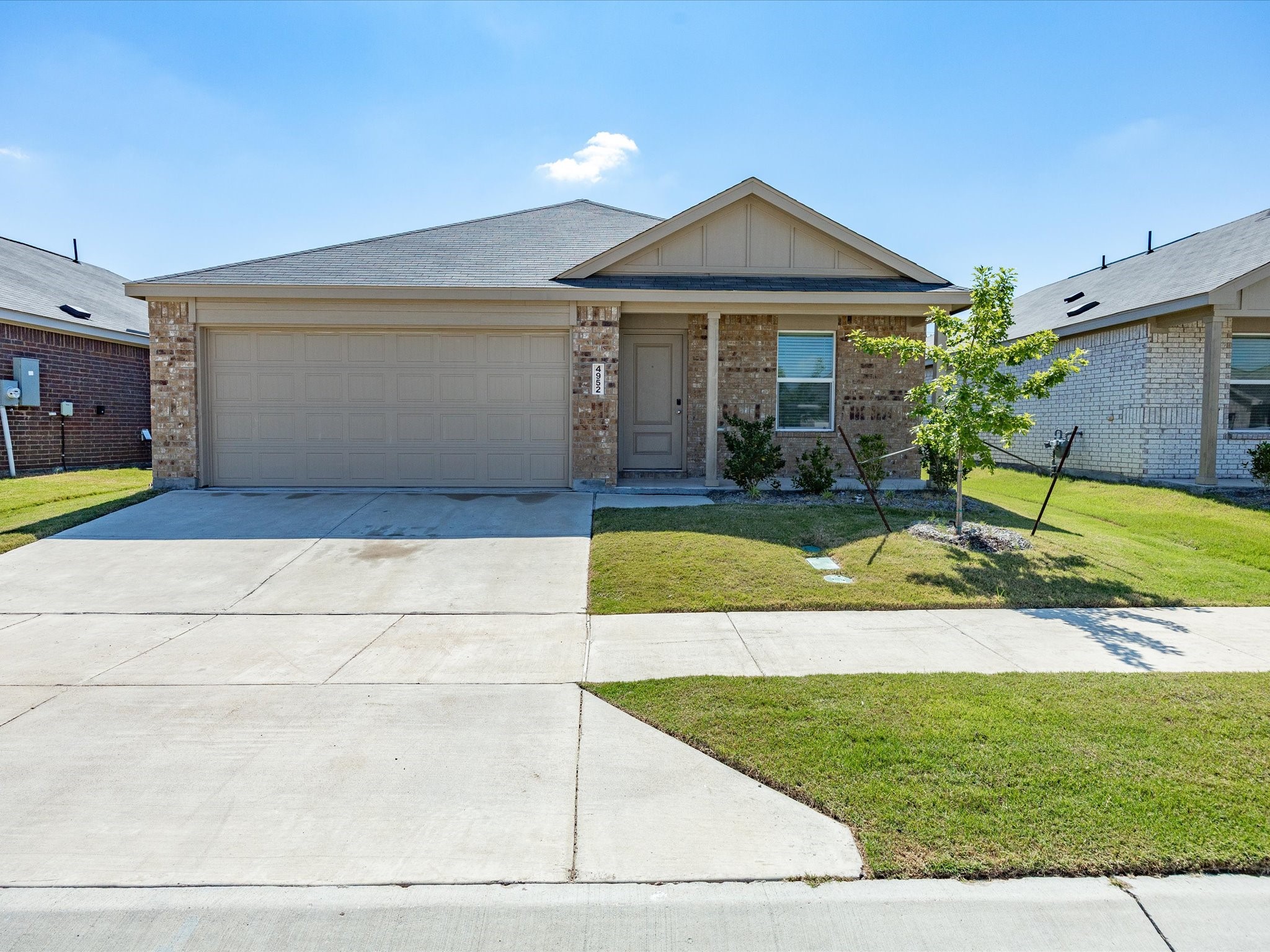 4952 Stonebridge Drive