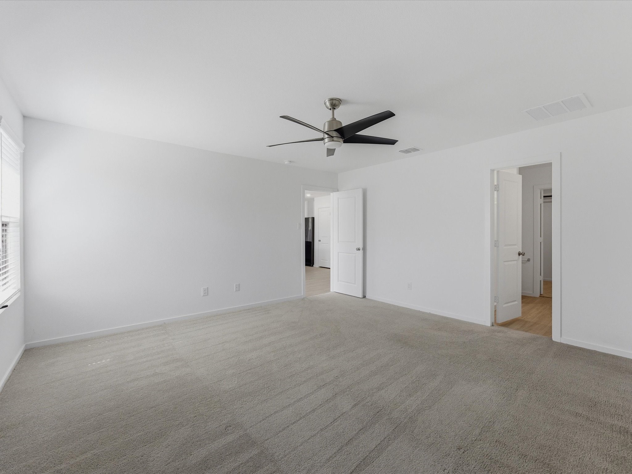 4952 Stonebridge Drive