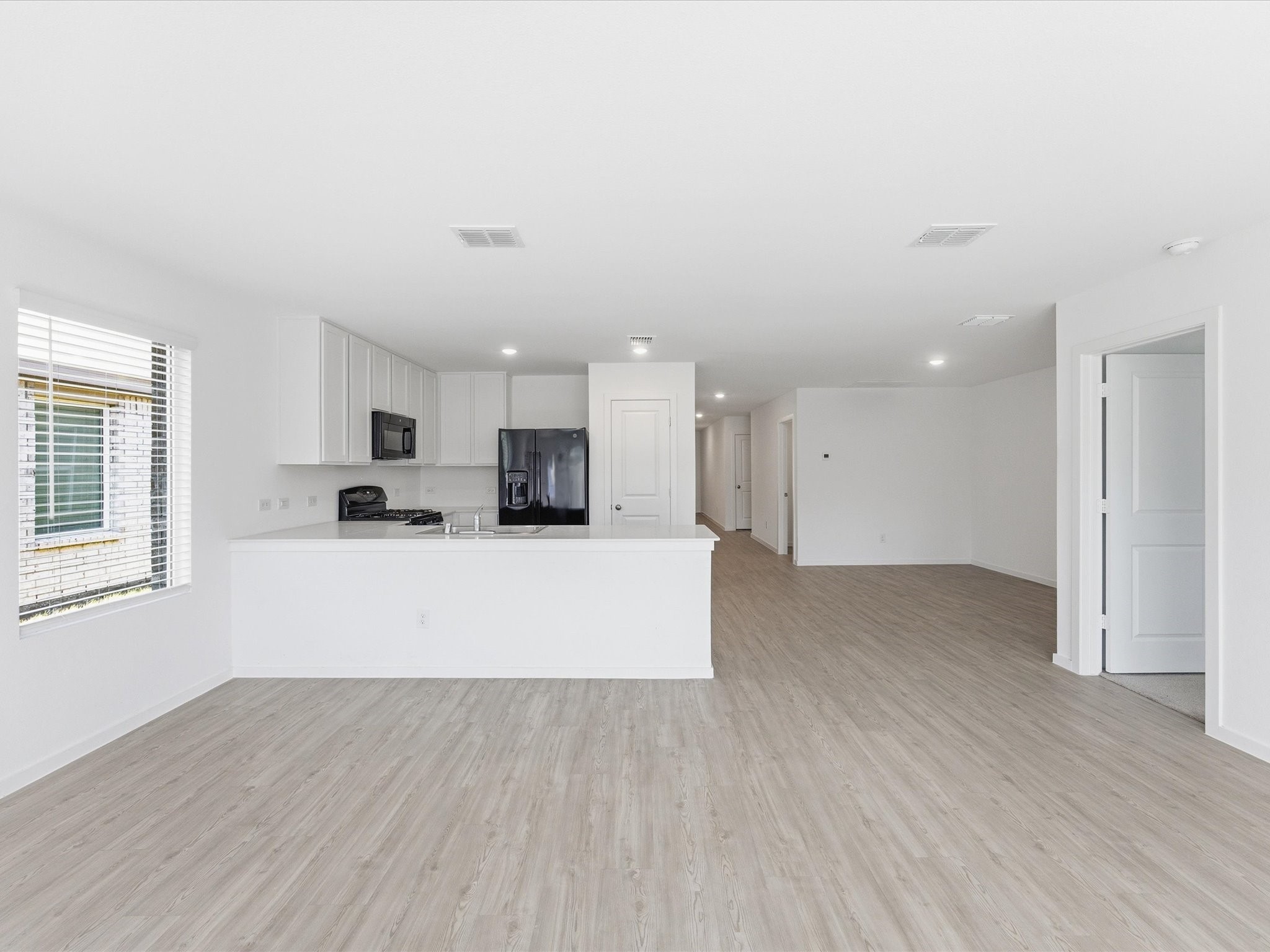 4952 Stonebridge Drive