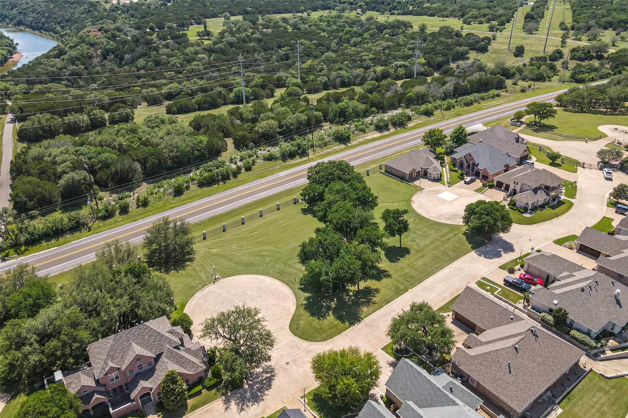 7002 Granite Bluff