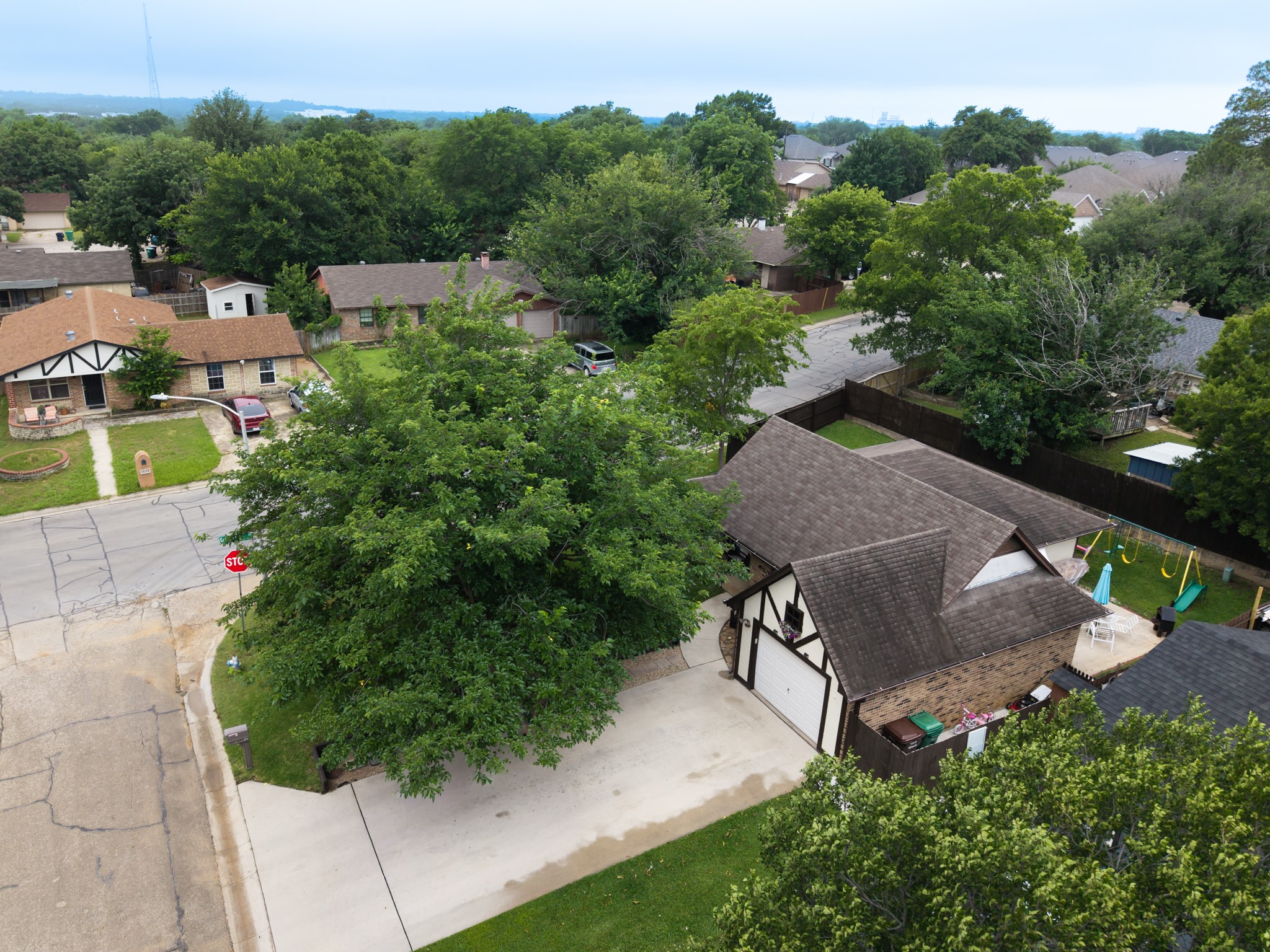 1101 Pin Oak Drive