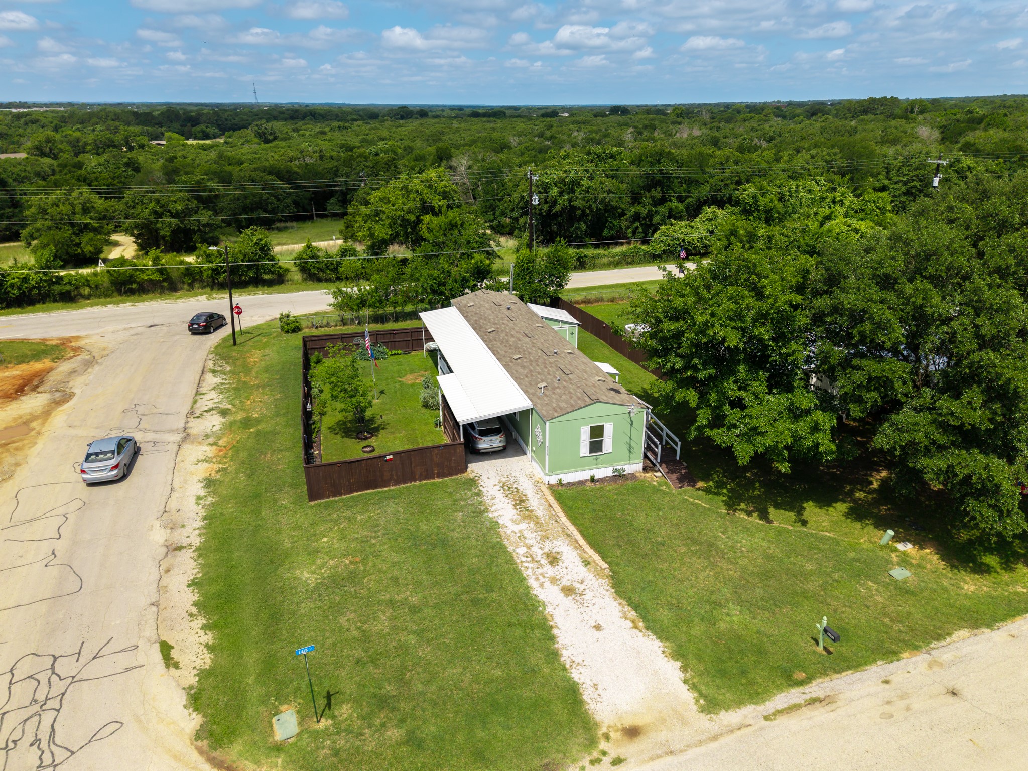 1501 Lark Court