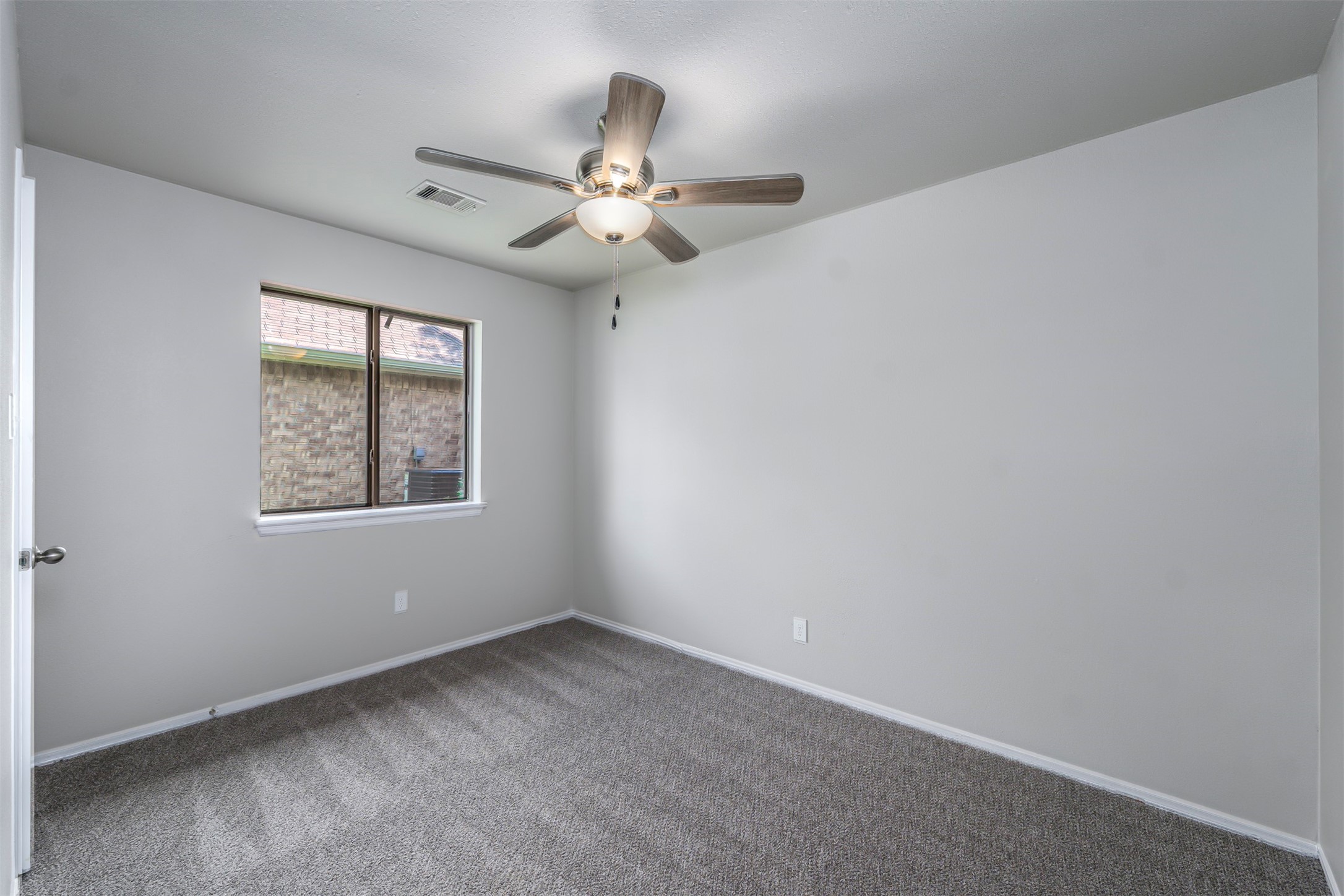 6105 Meadowside Trail