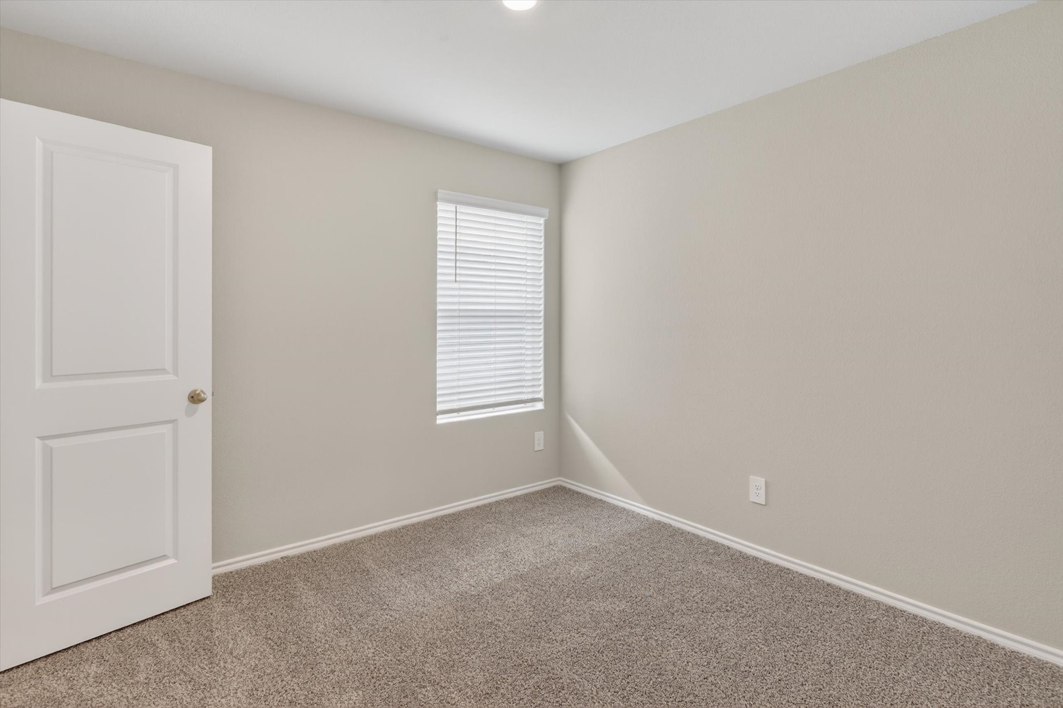 5533 Flannel Lane