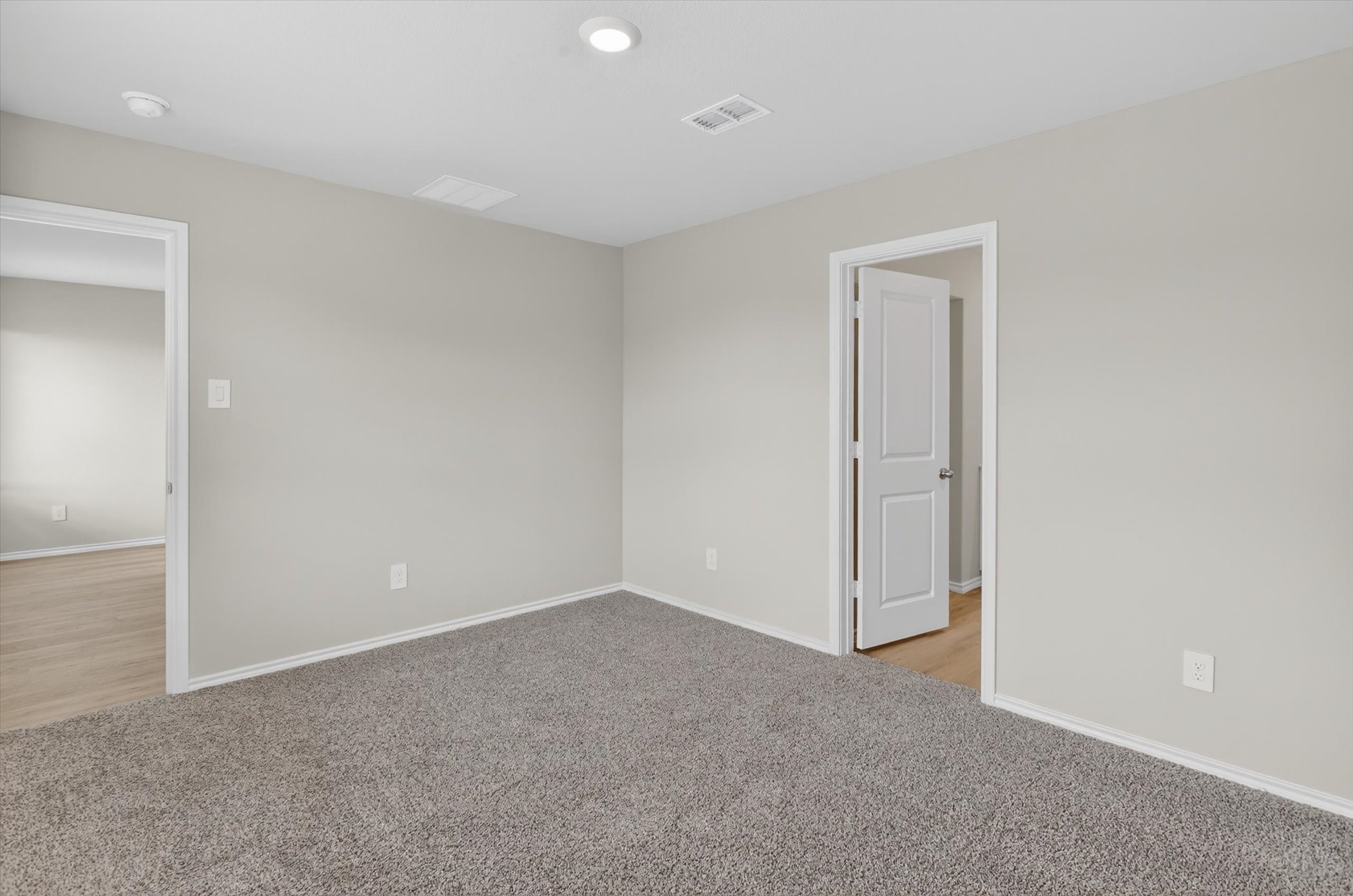 5533 Flannel Lane