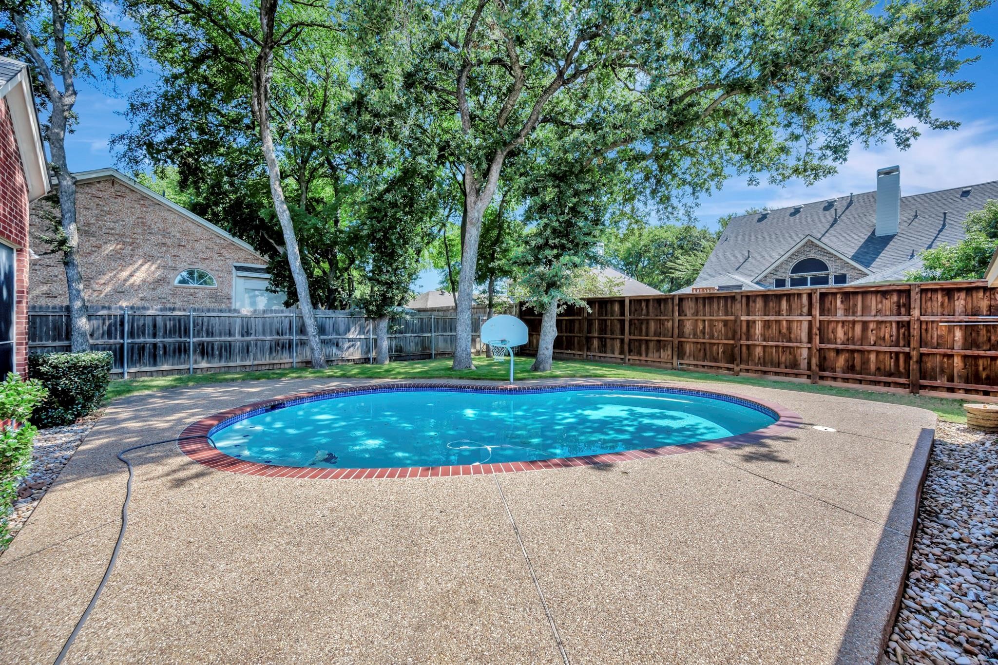 8444 Parkdale Drive