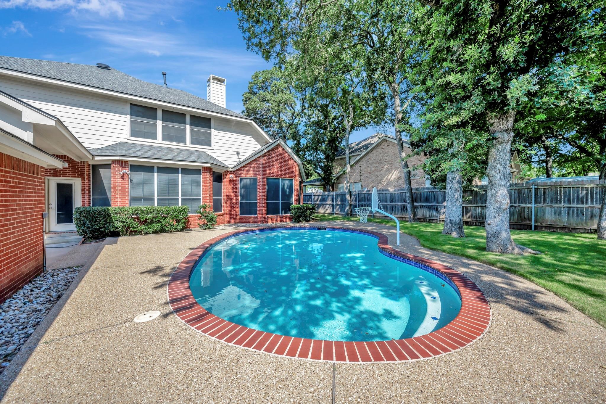 8444 Parkdale Drive