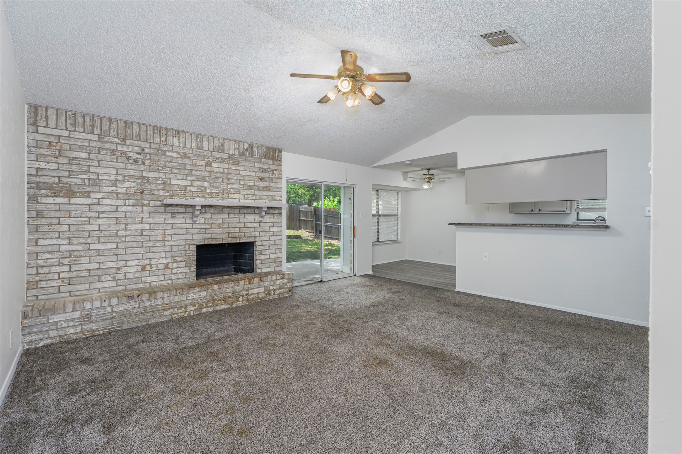 617 Rolling Ridge Court