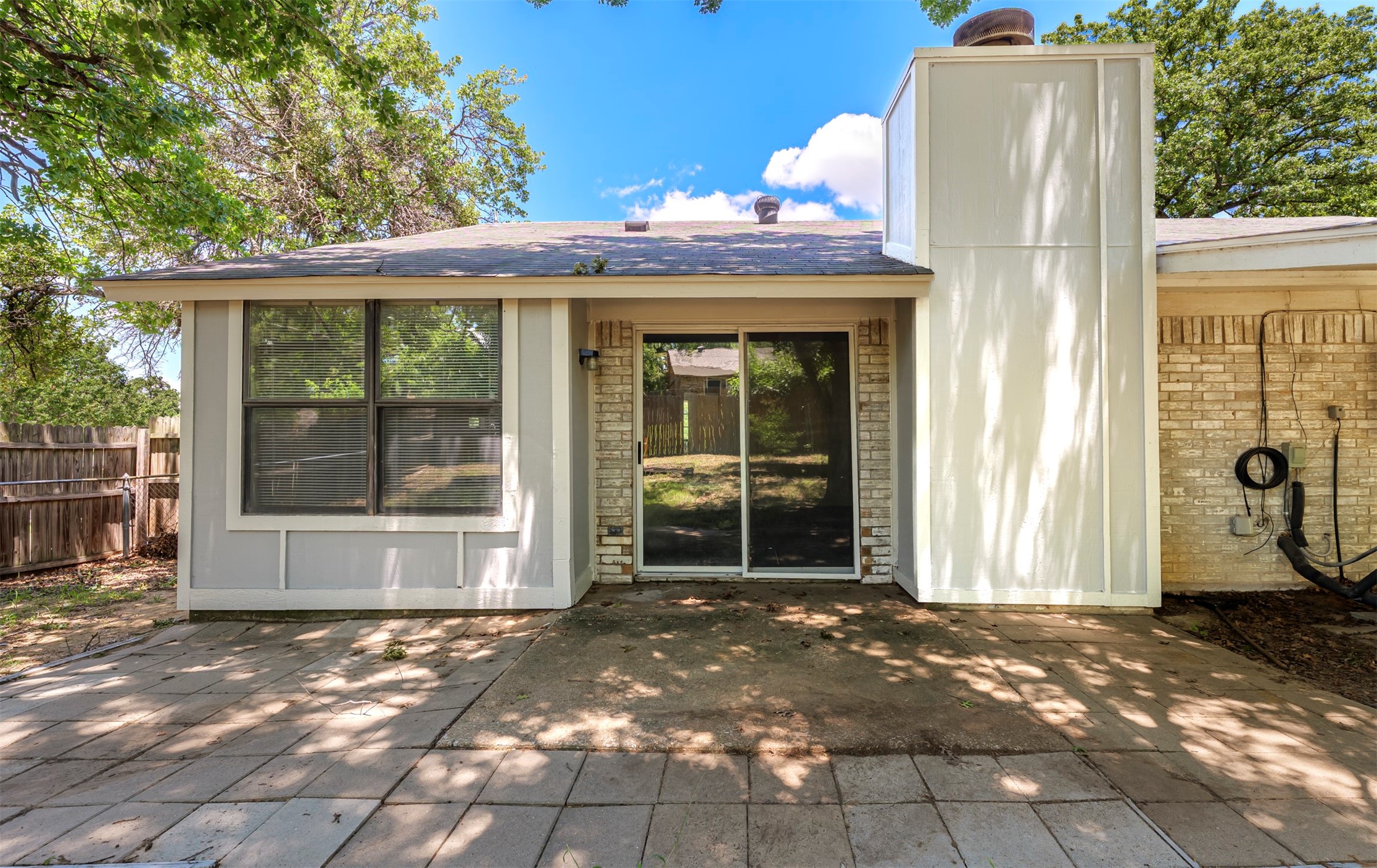 617 Rolling Ridge Court