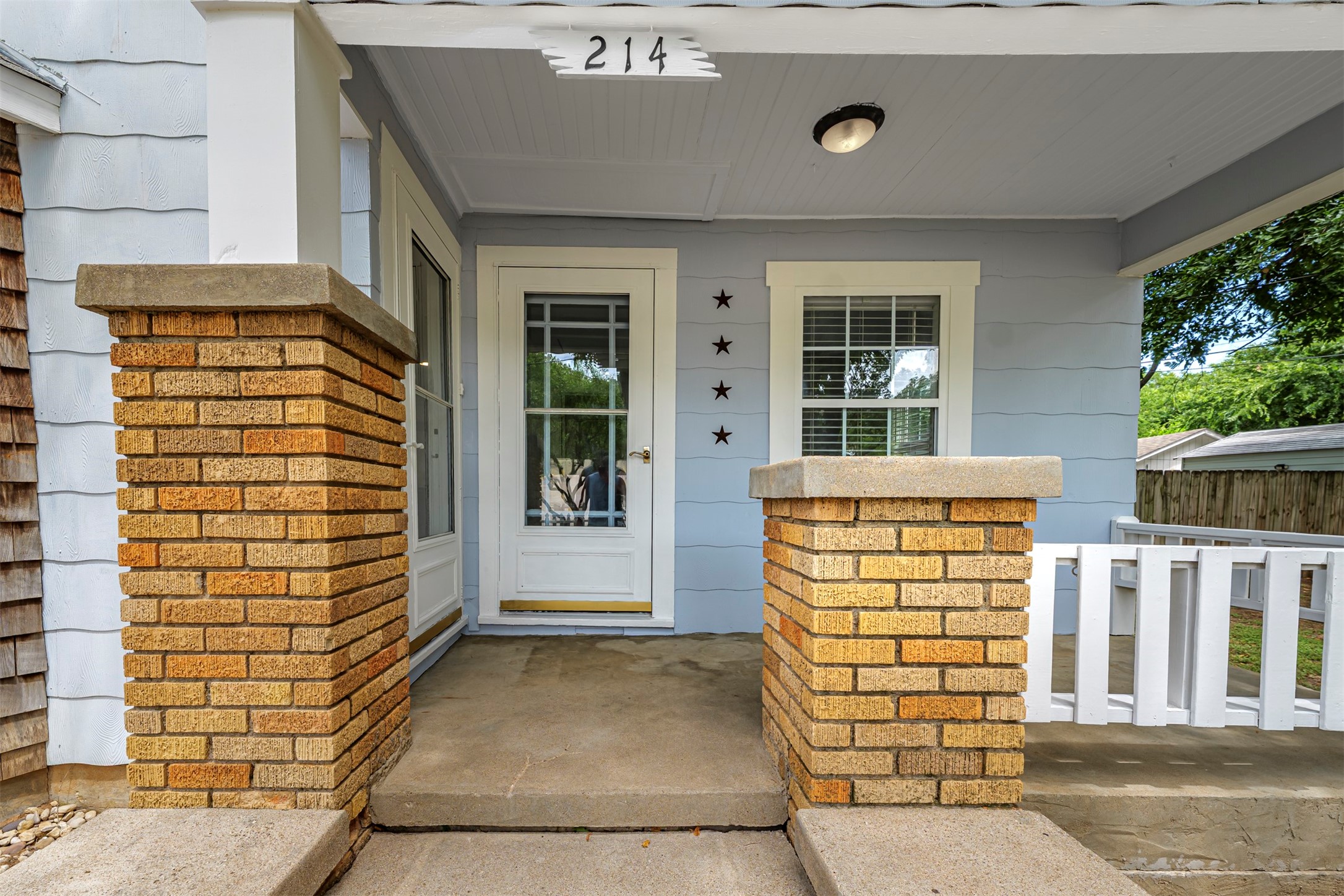 214 Churchill Road