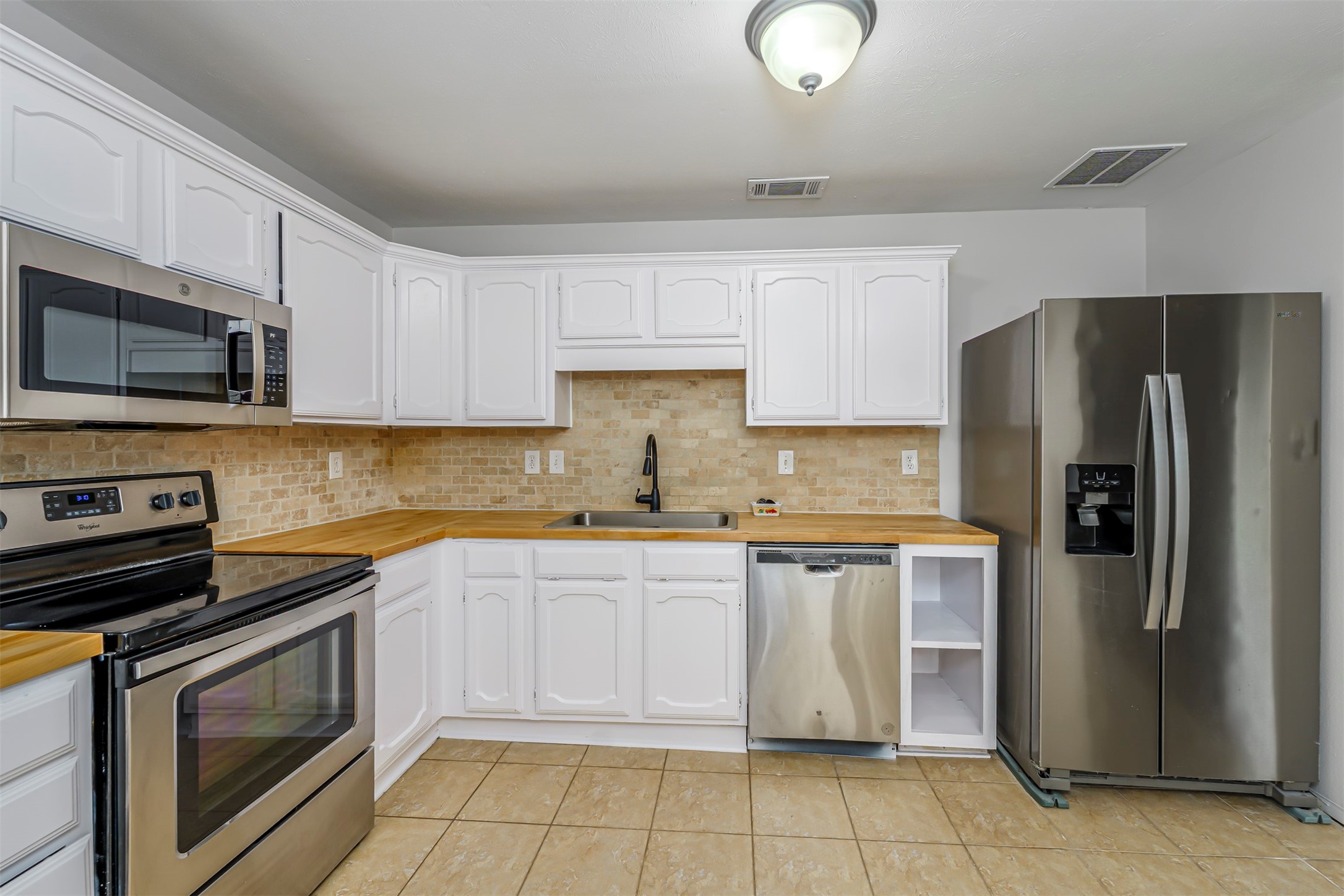 128 Kingsbridge Drive