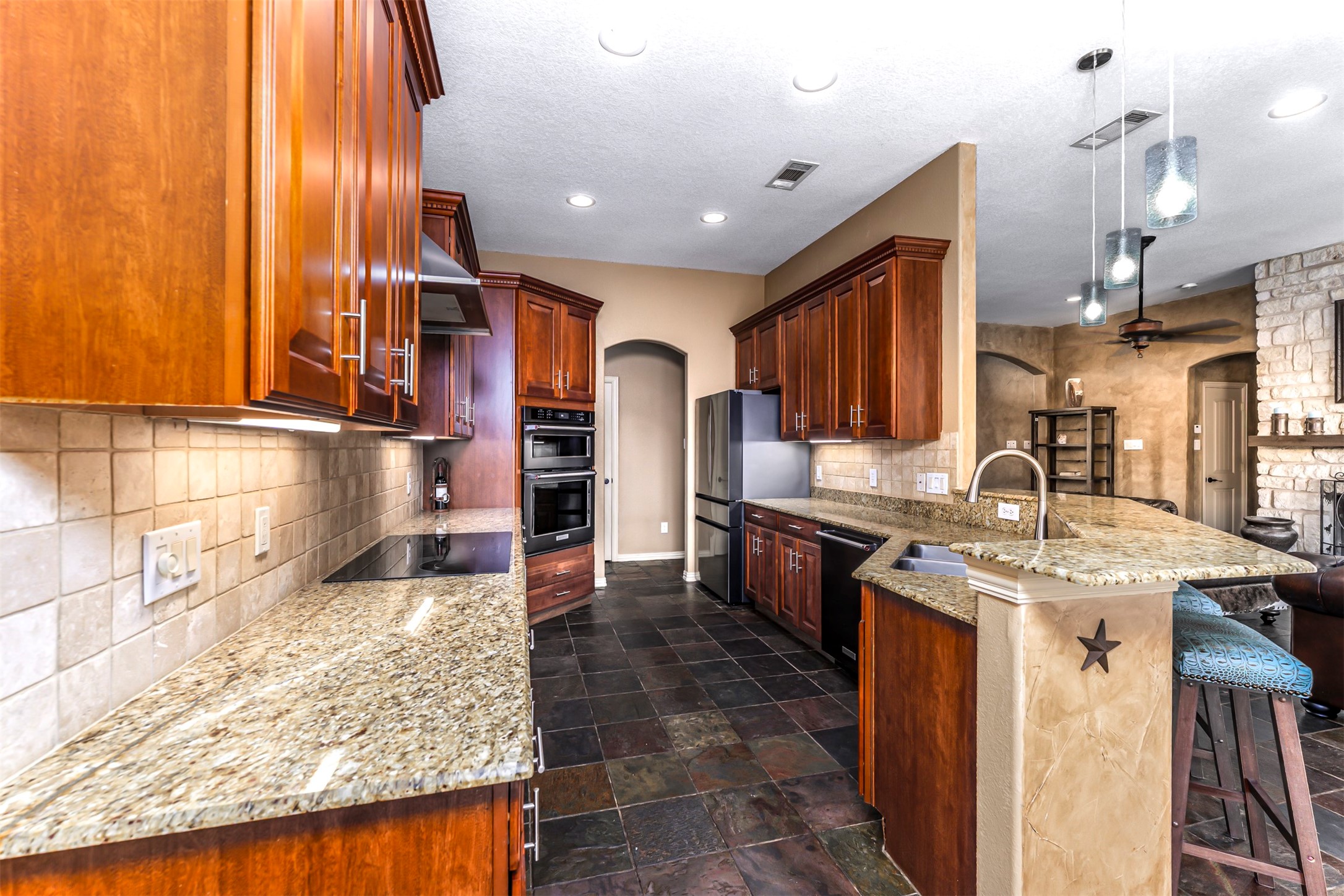 1103 Clayton Court
