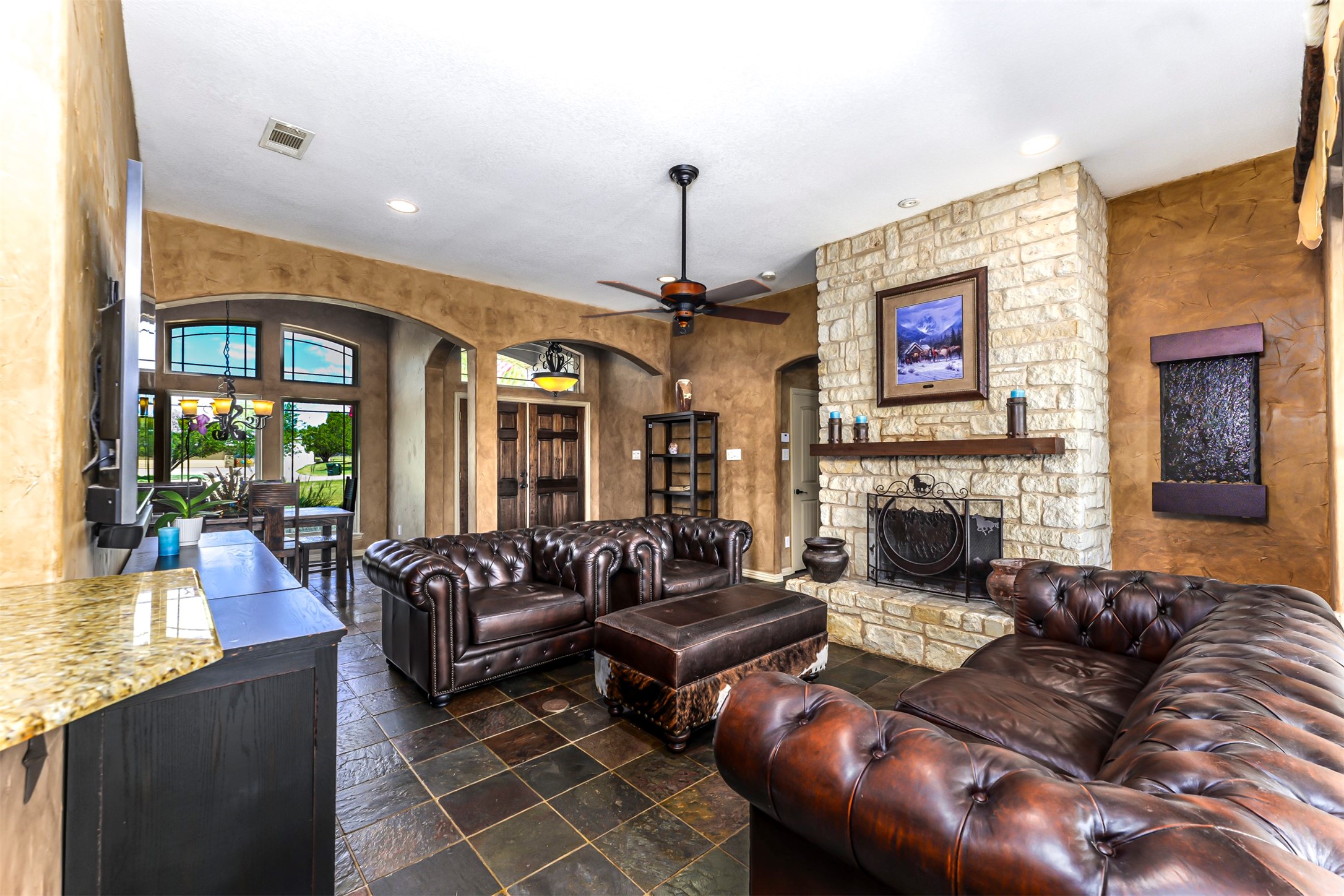 1103 Clayton Court