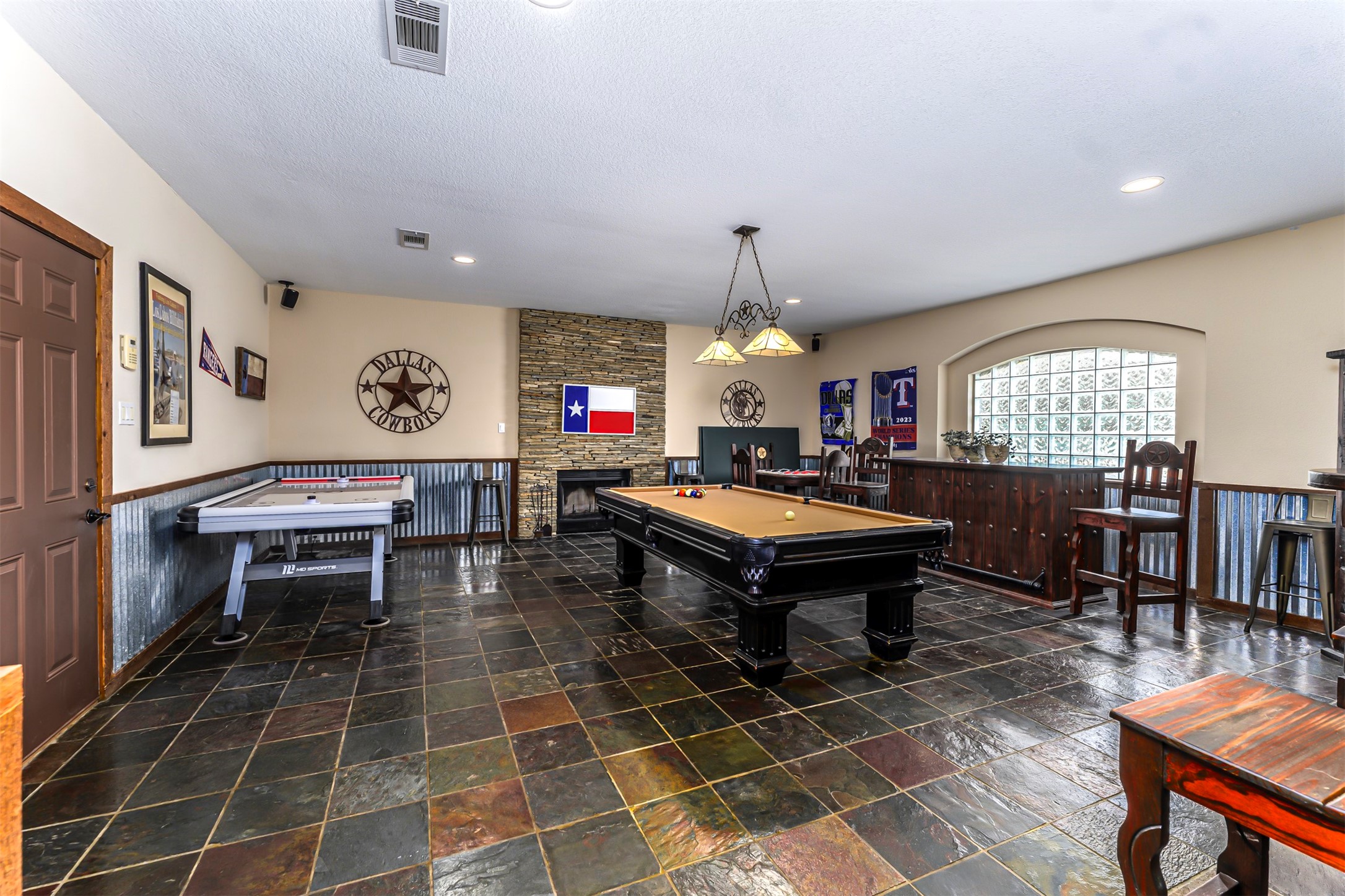 1103 Clayton Court