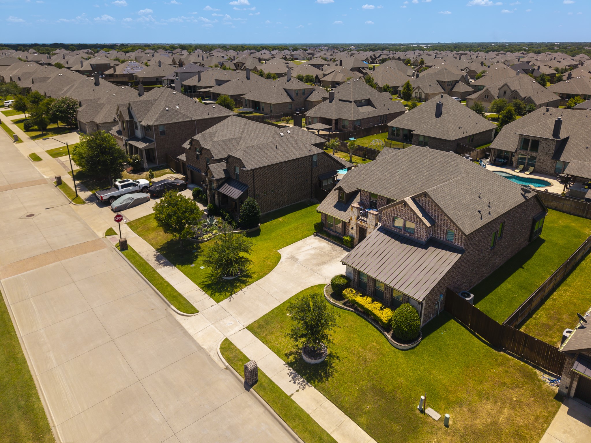 606 Lonesome Dove Drive