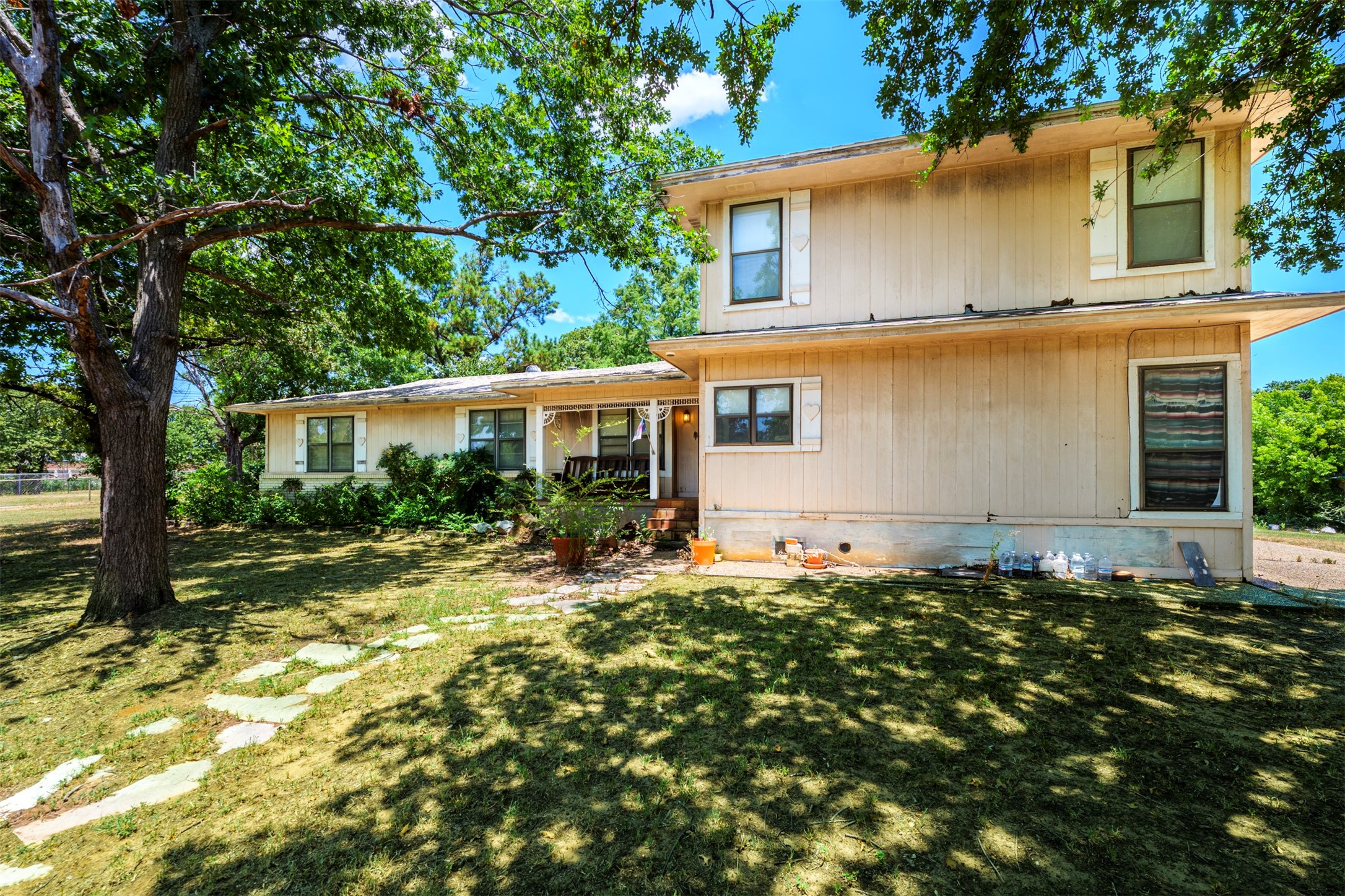 709 Cooks Lane