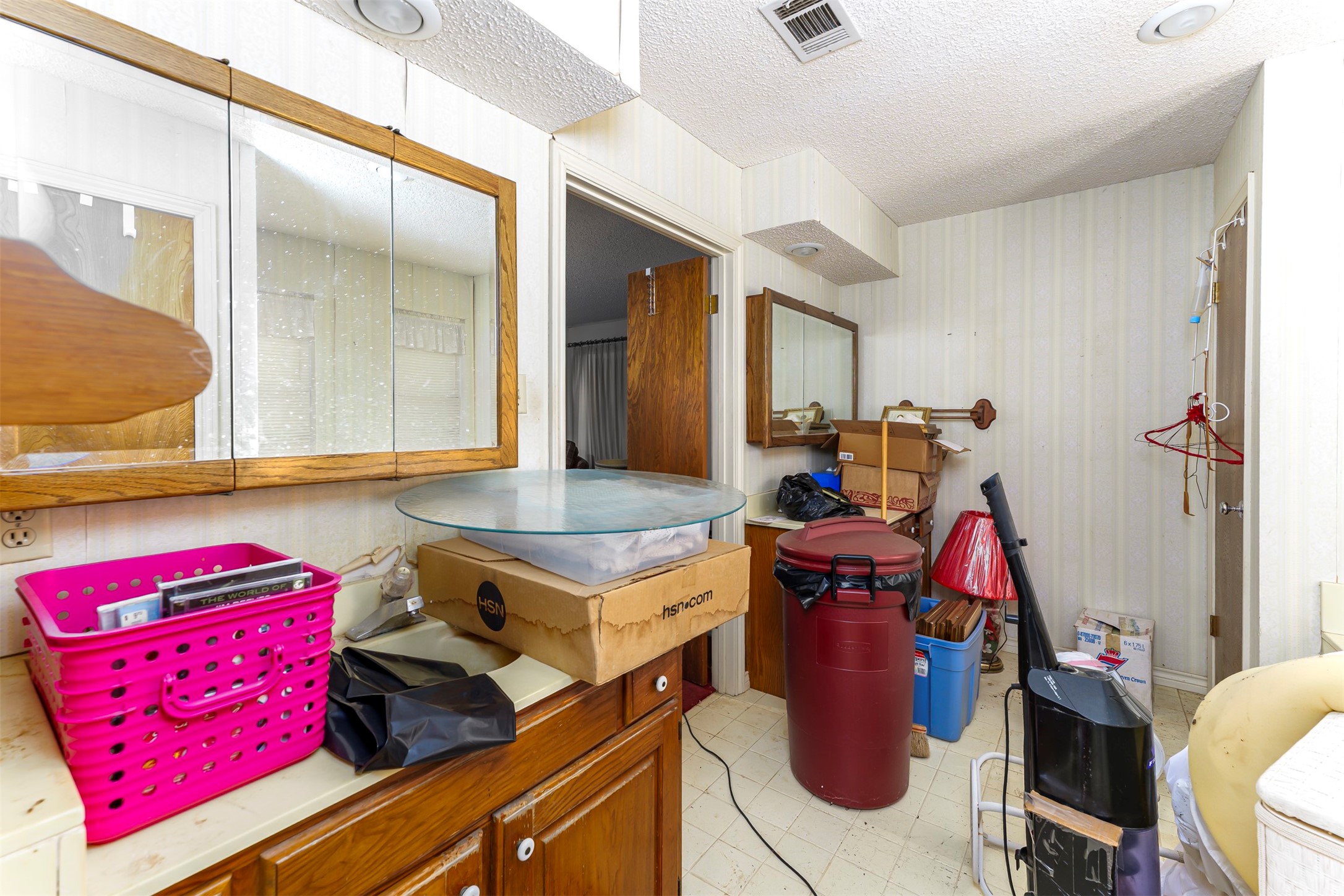 709 Cooks Lane