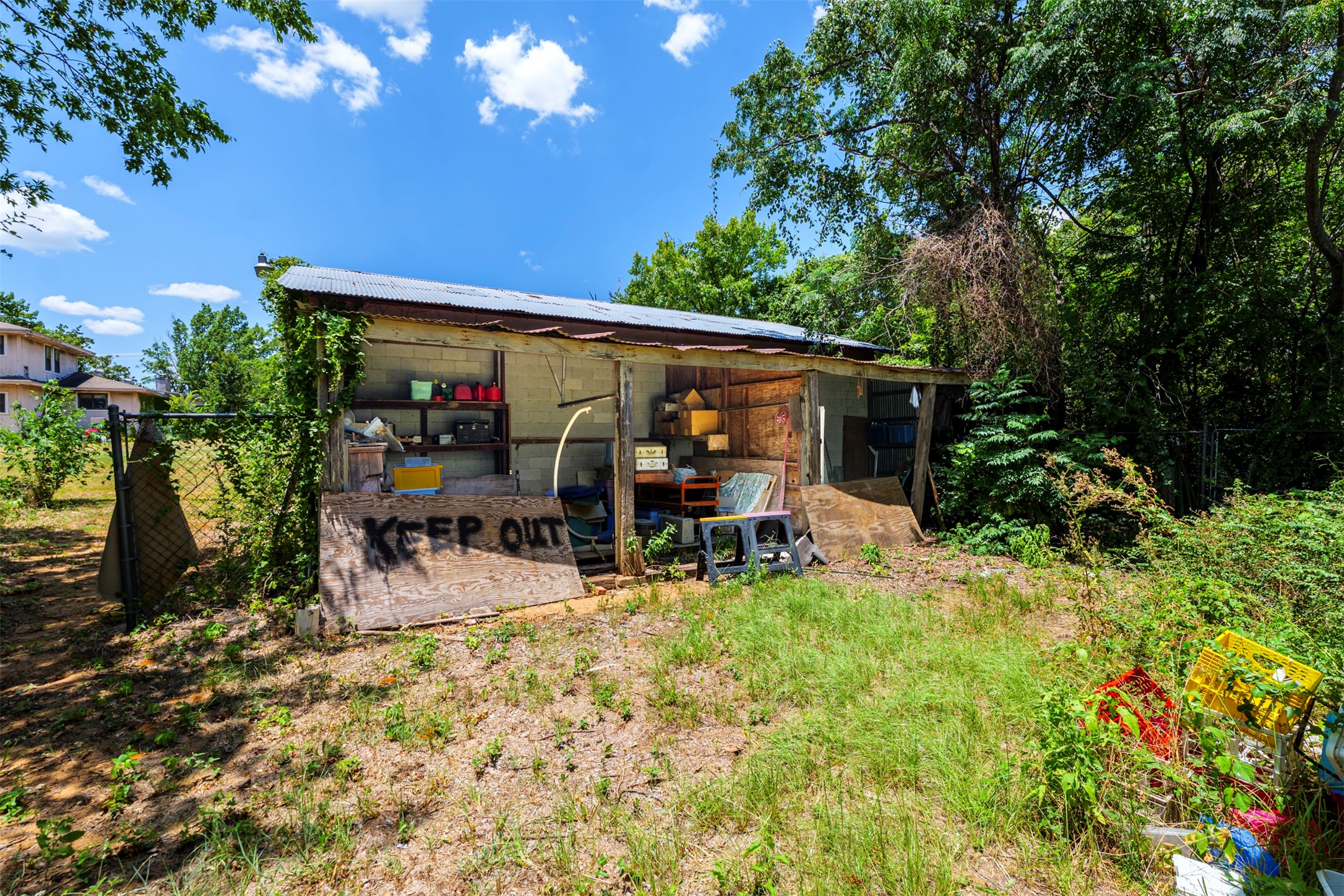 709 Cooks Lane