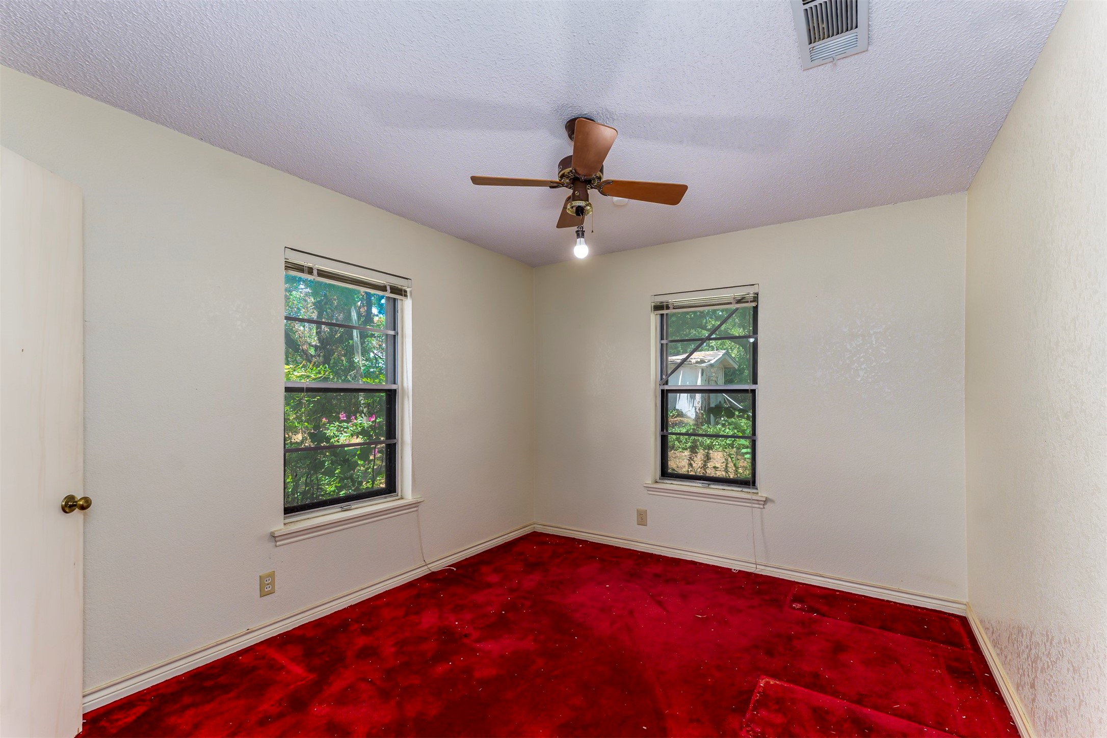 709 Cooks Lane