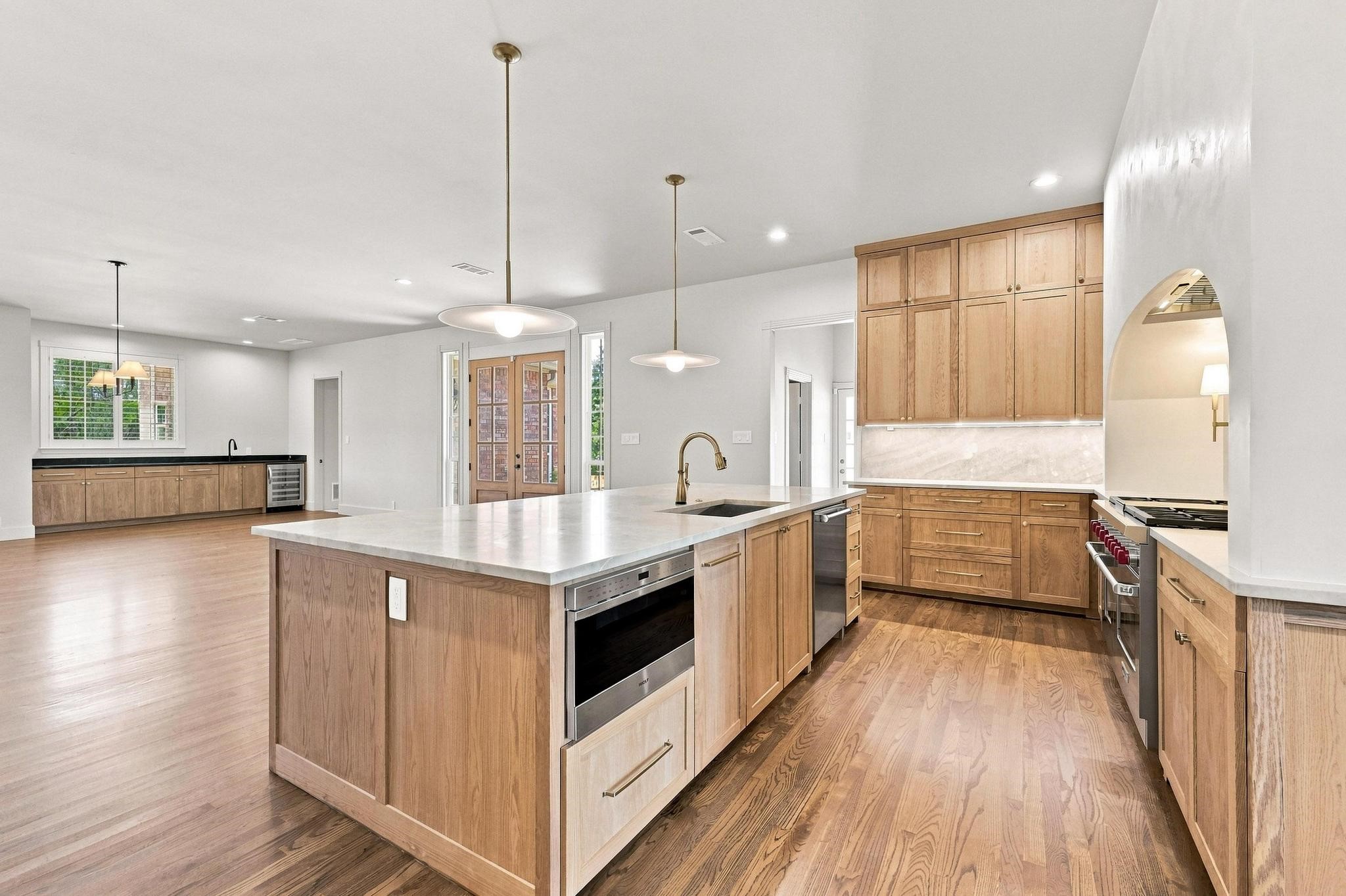 8295 Mountain View Road