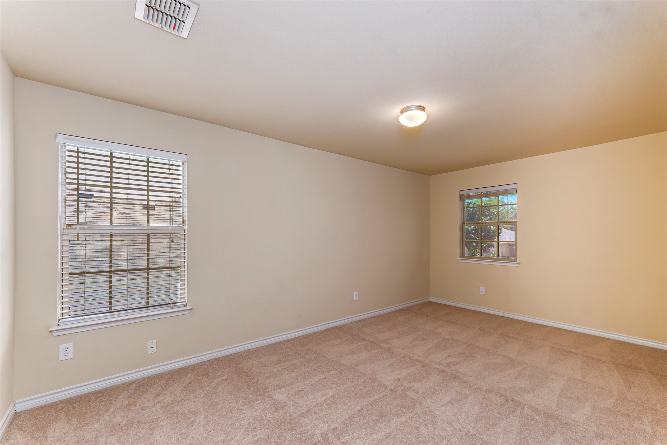 5946 Harbor Glen Drive