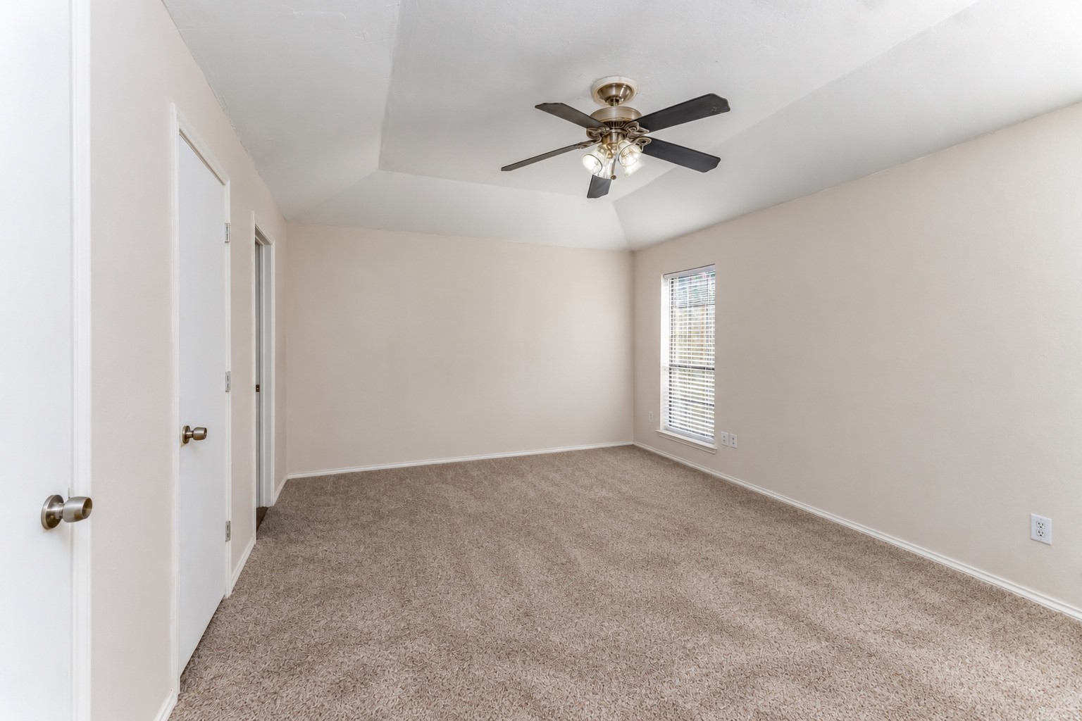 5903 Pleasant Wood Trail