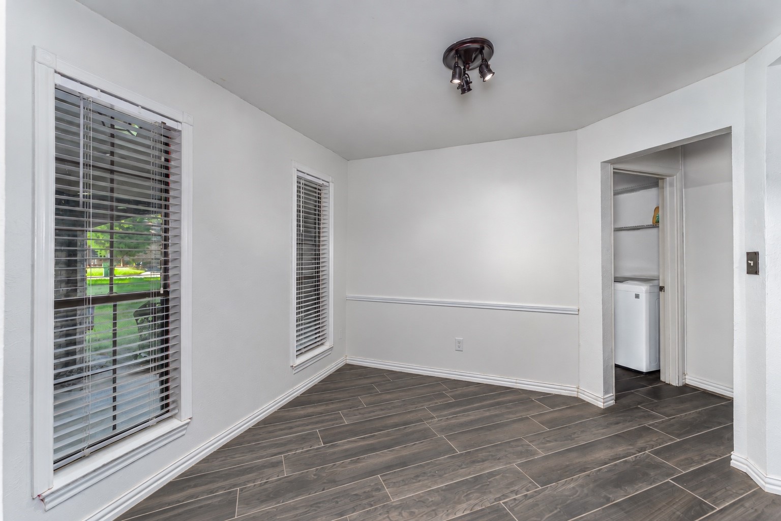 5903 Pleasant Wood Trail