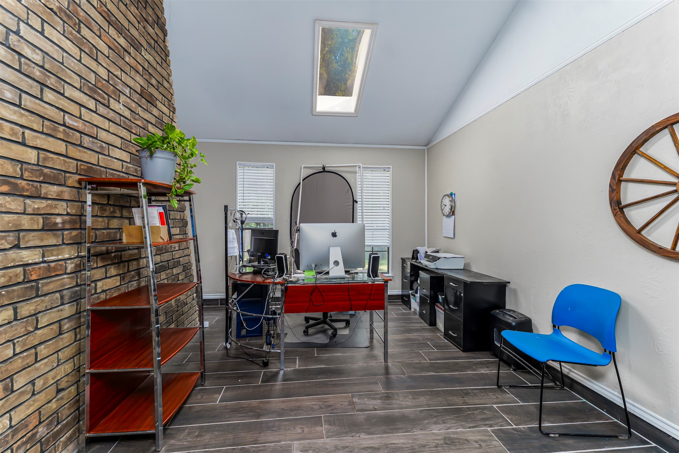 5903 Pleasant Wood Trail