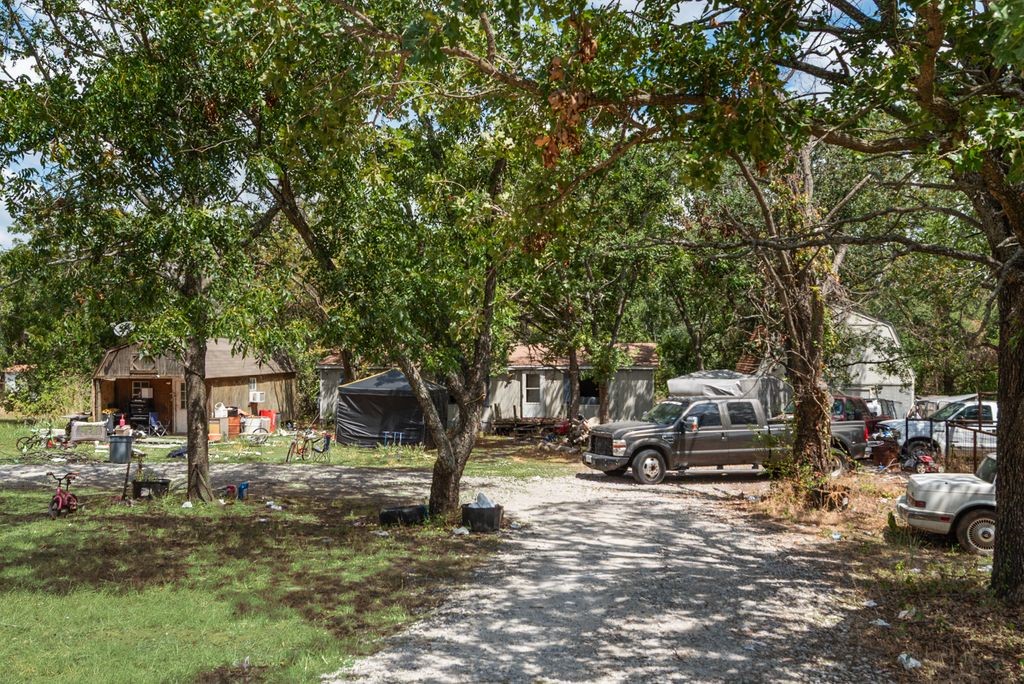 139 Rommel Court