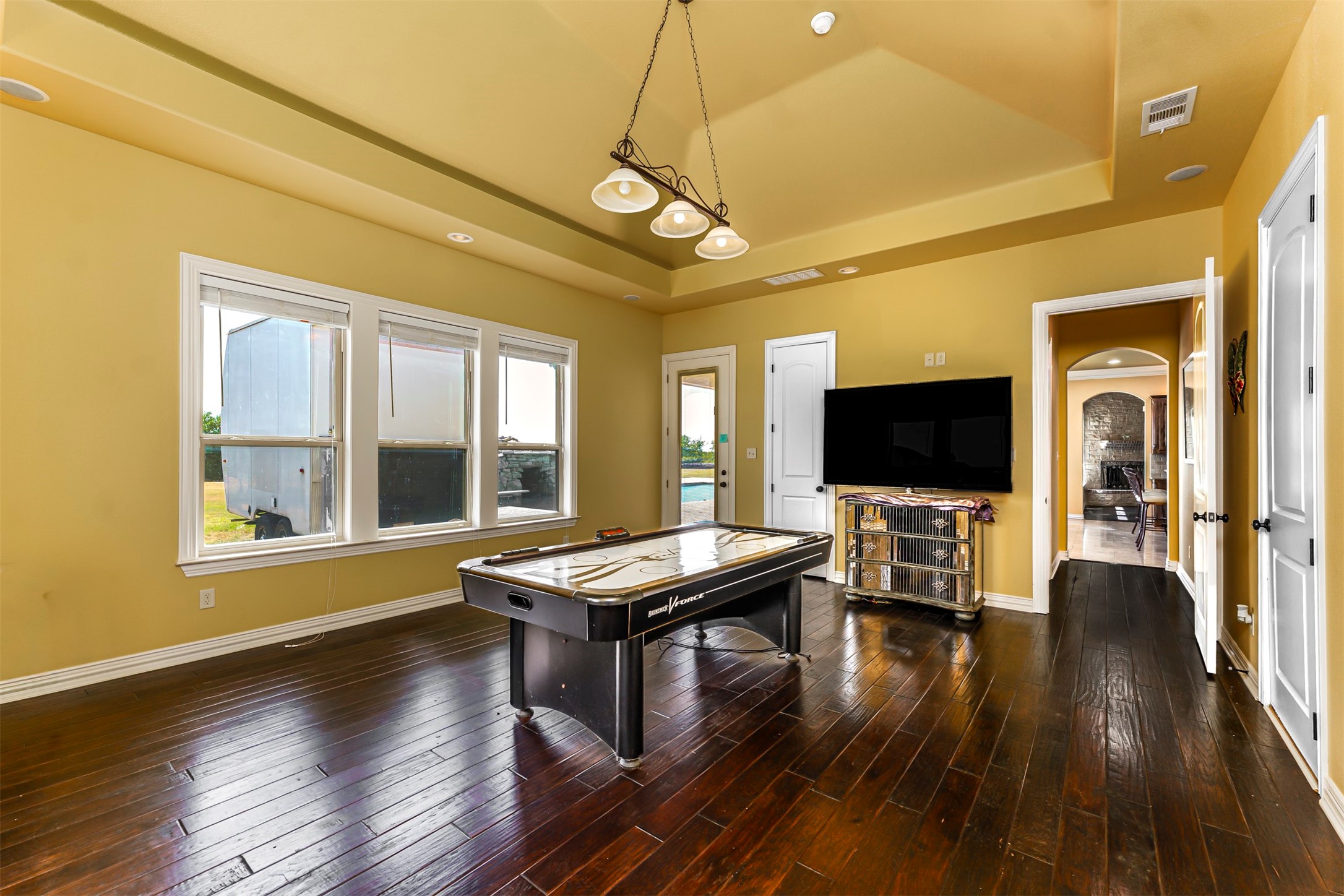 223 E Bay Drive