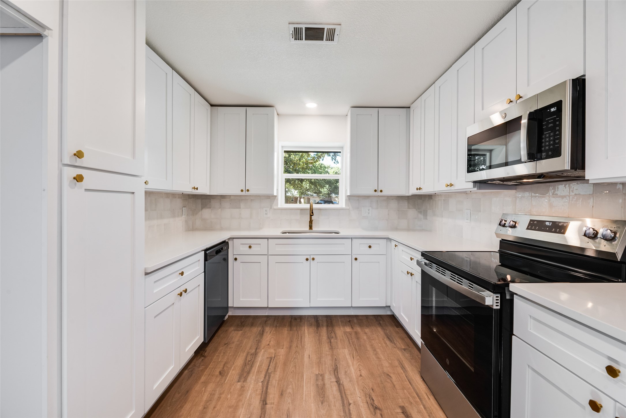 3500 Raynorwood Court