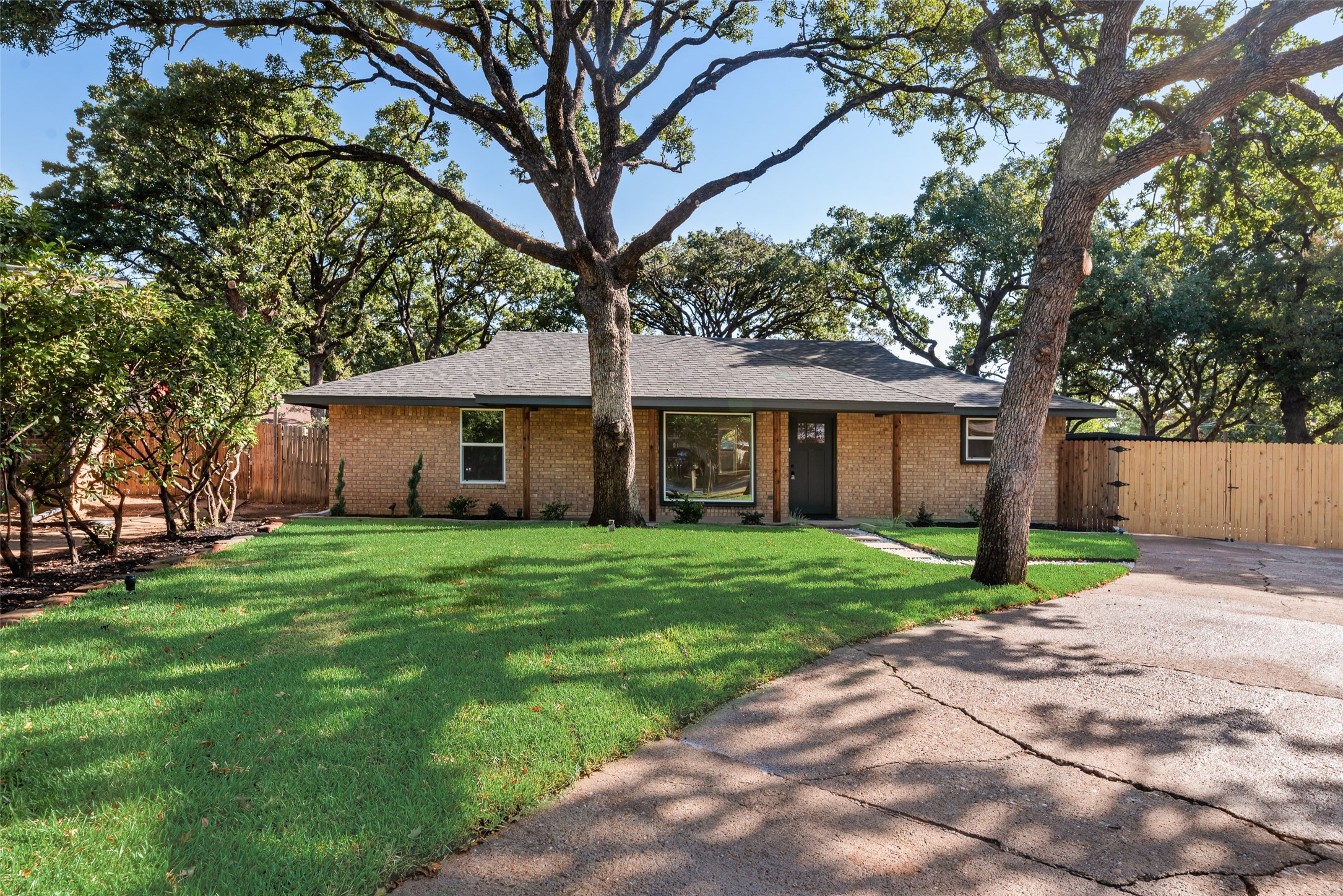 3500 Raynorwood Court