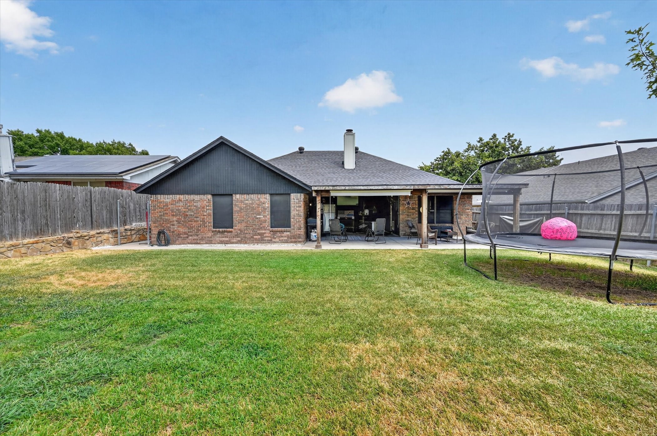 8233 Willis Lane
