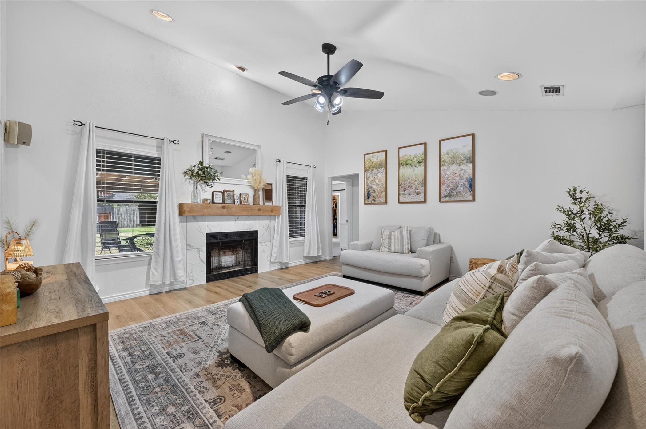 8233 Willis Lane