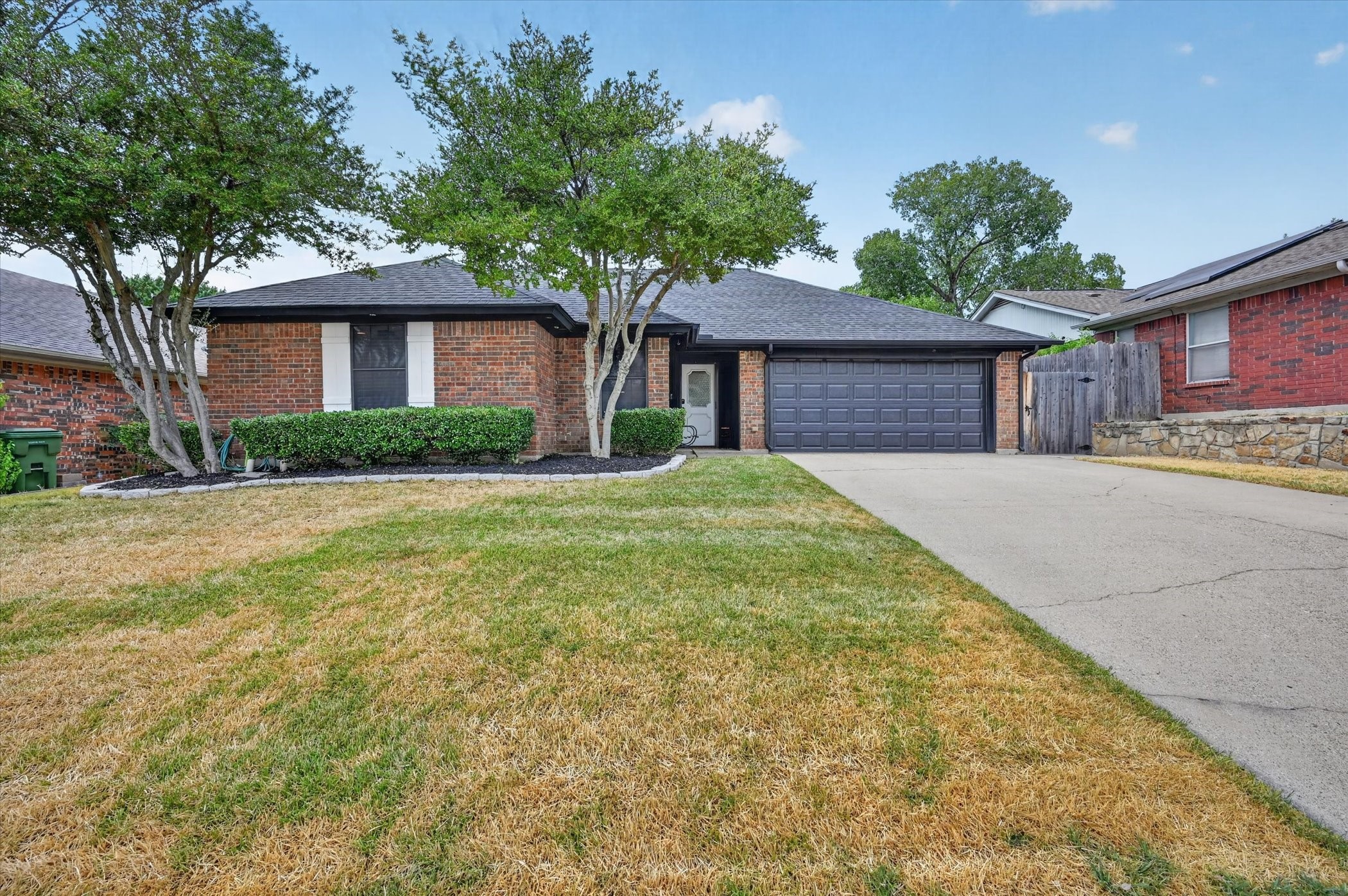 8233 Willis Lane