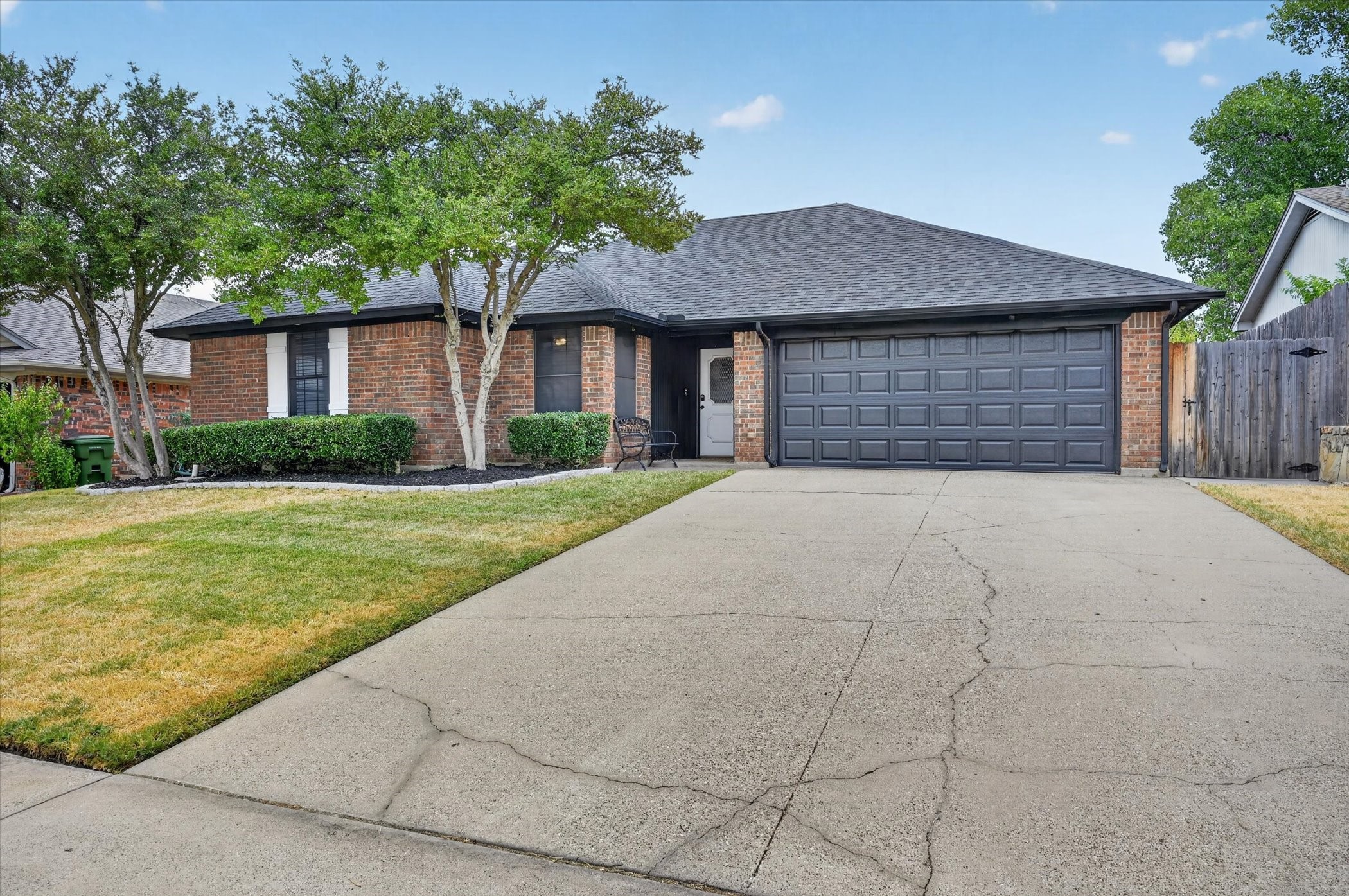 8233 Willis Lane