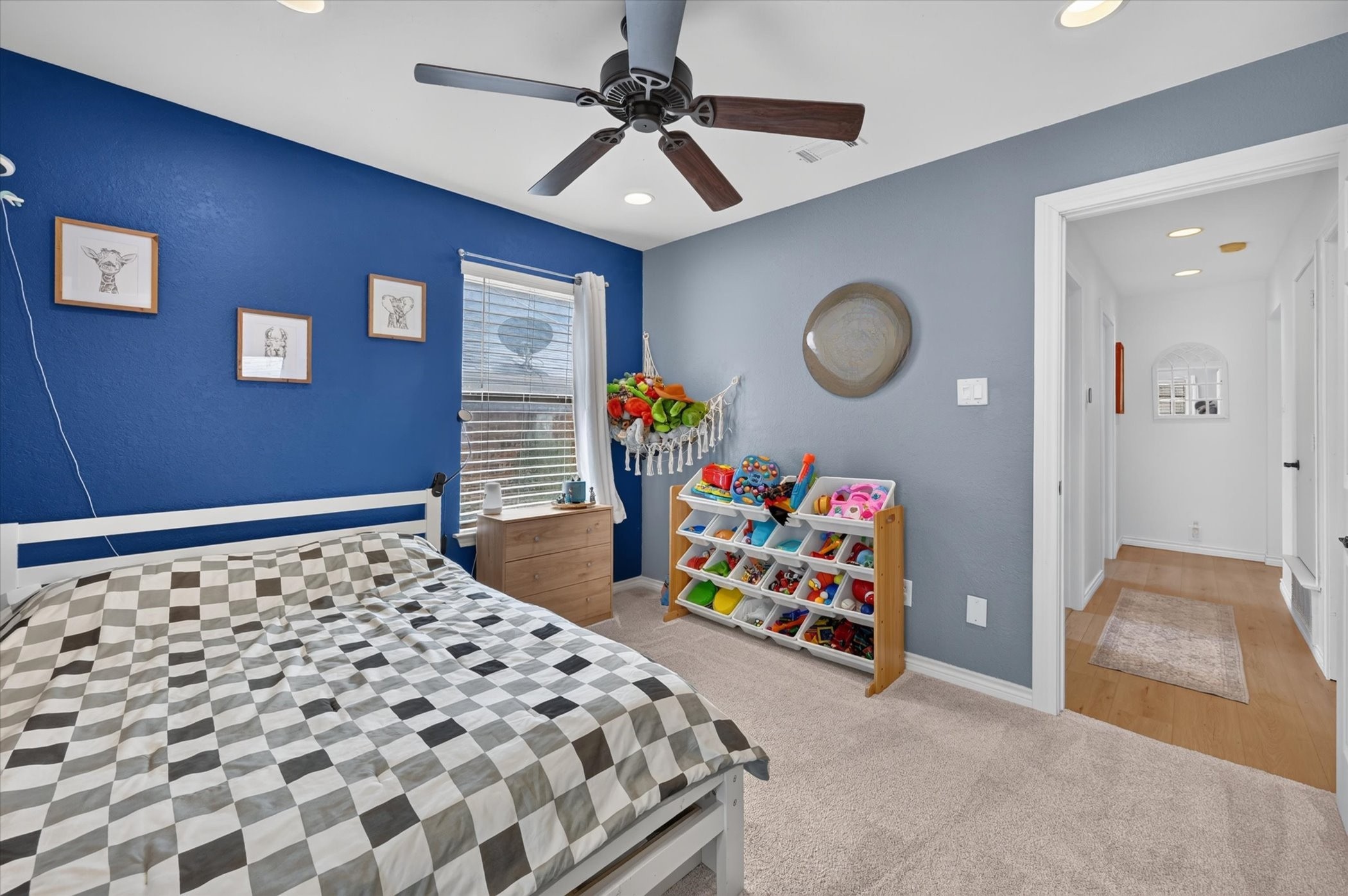 8233 Willis Lane