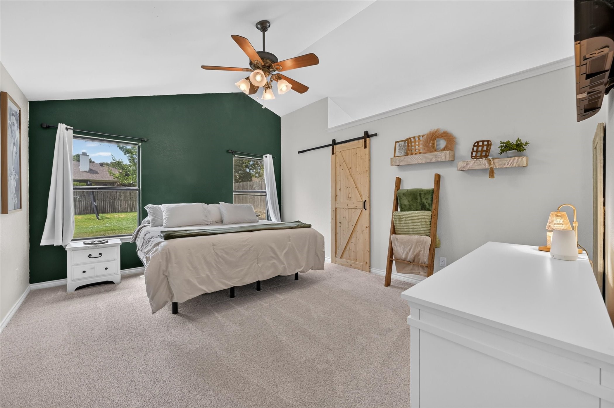 8233 Willis Lane