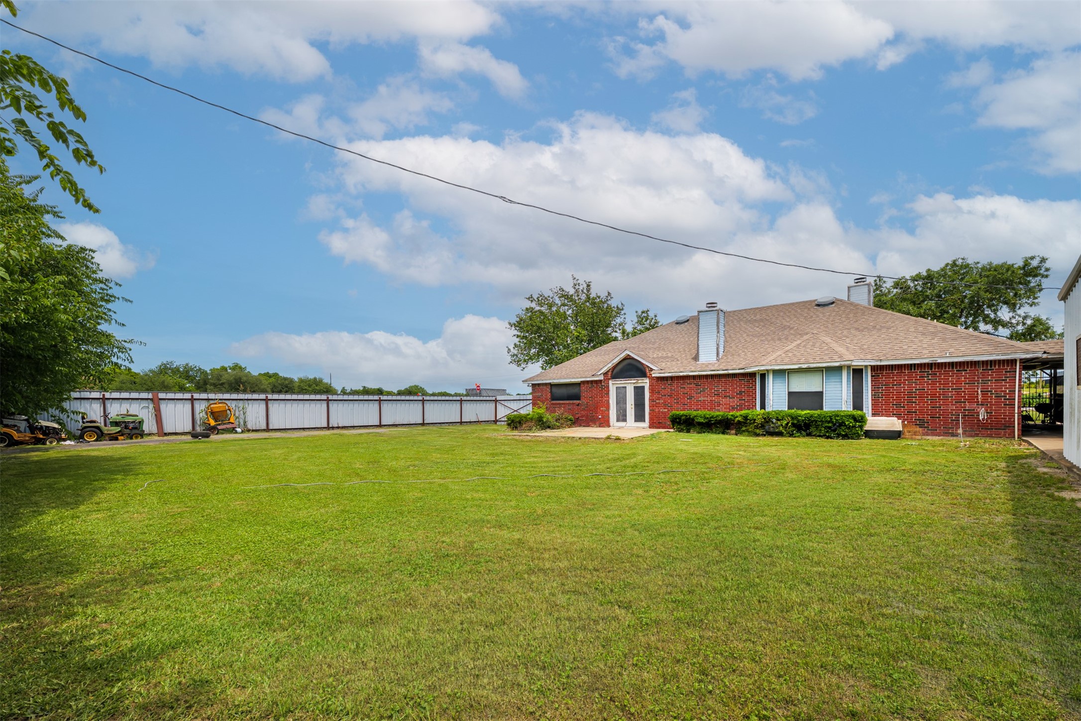 601 Houston School Road