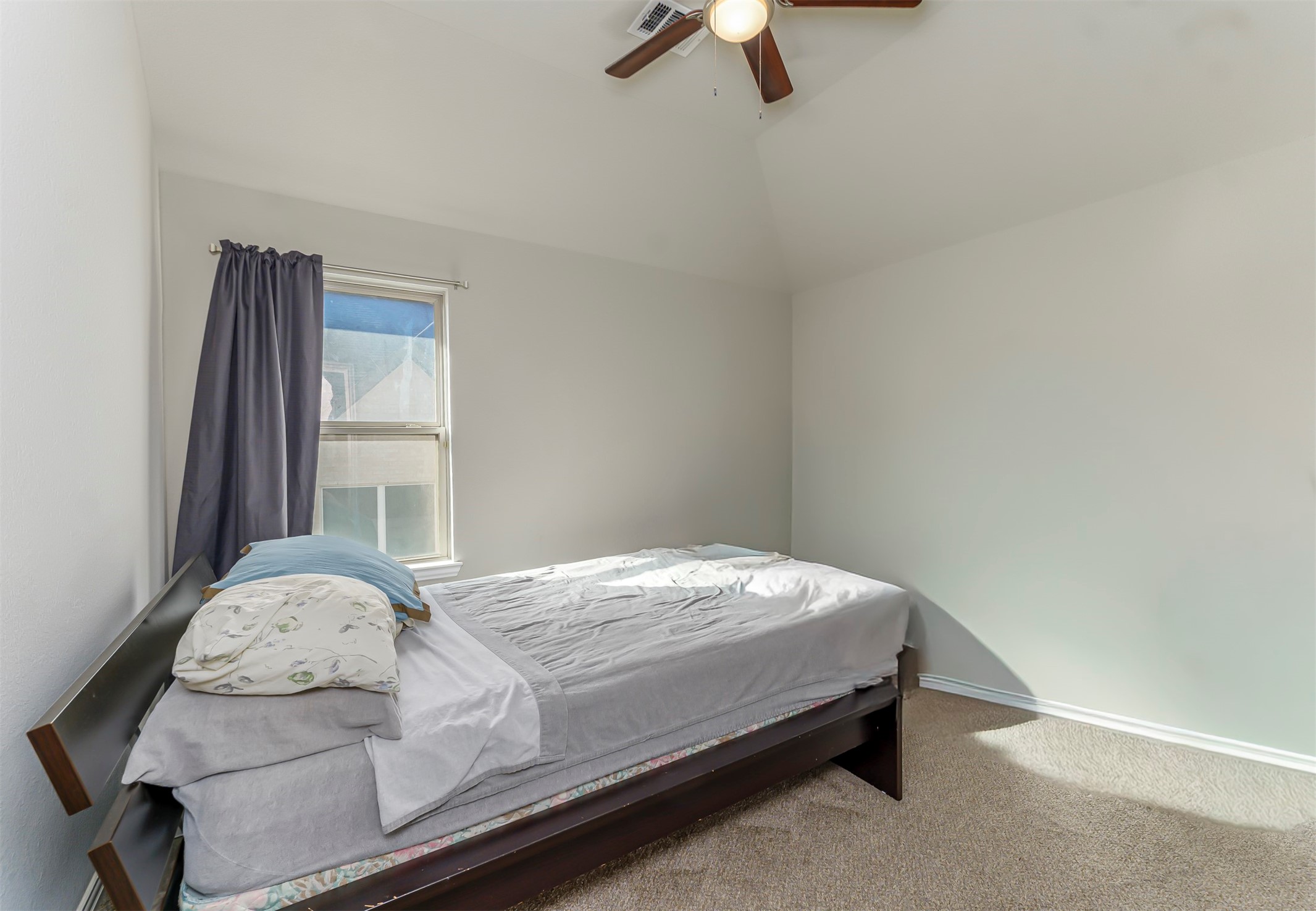 2710 Avondale Drive