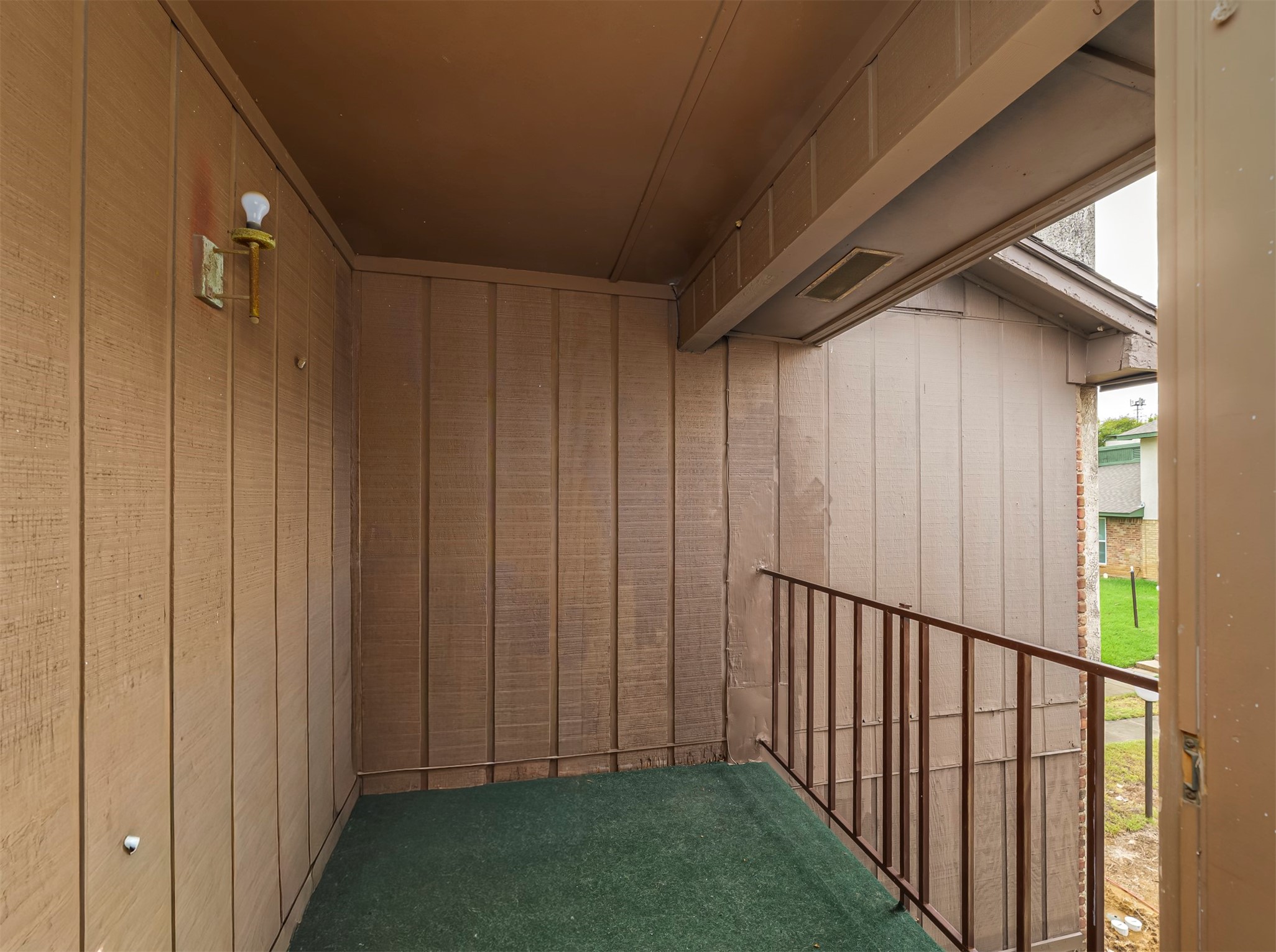 1402 S Carrier Parkway 309
