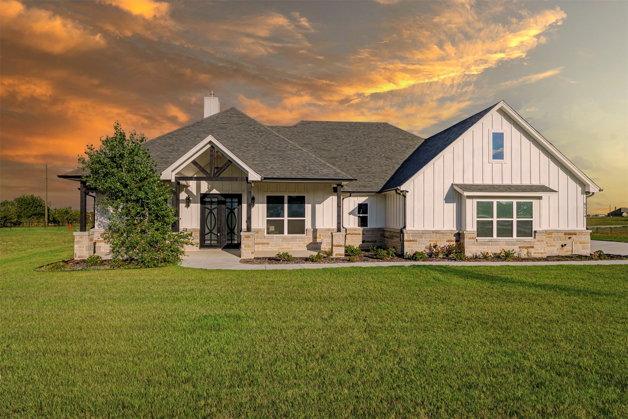 8524 Bronco Drive Godley TX