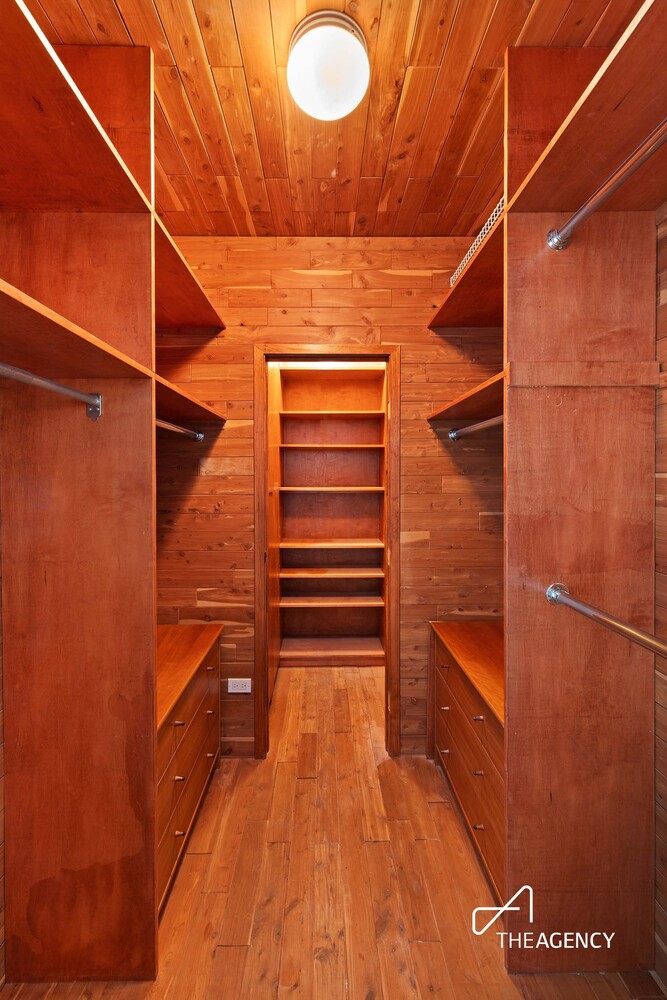 200 RIVERSIDE Boulevard 25C