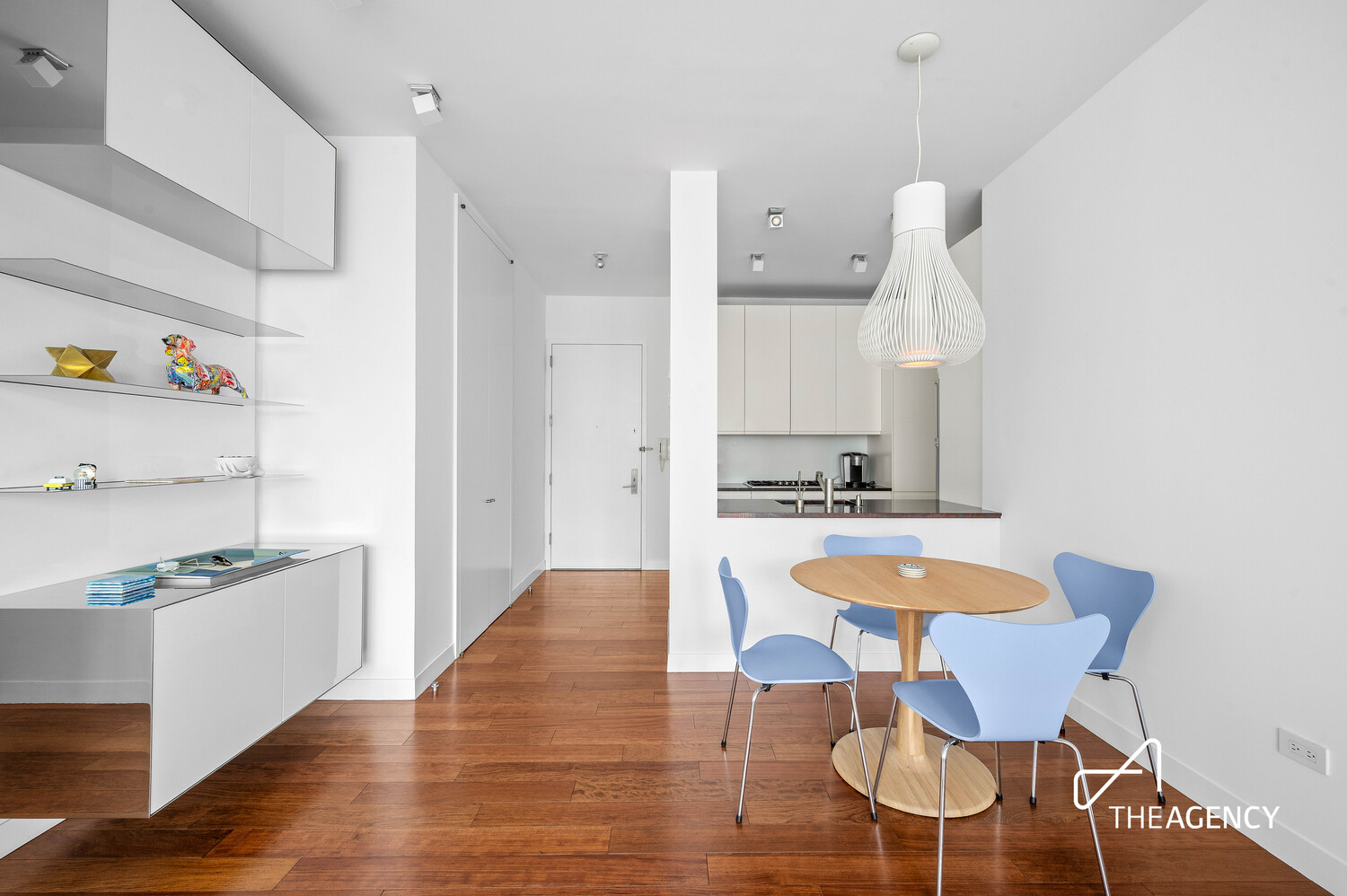 200 E 32ND Street 25C