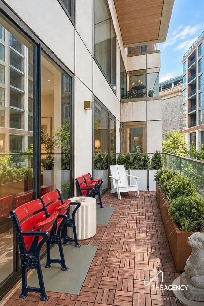 98 FRONT Street 4J