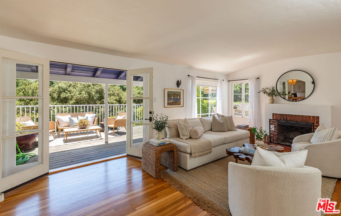 8754 Arlene Terrace