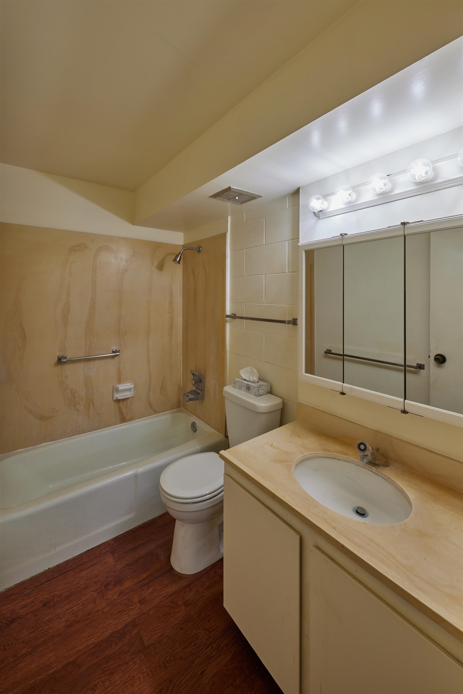 35 Walaka St Unit L306